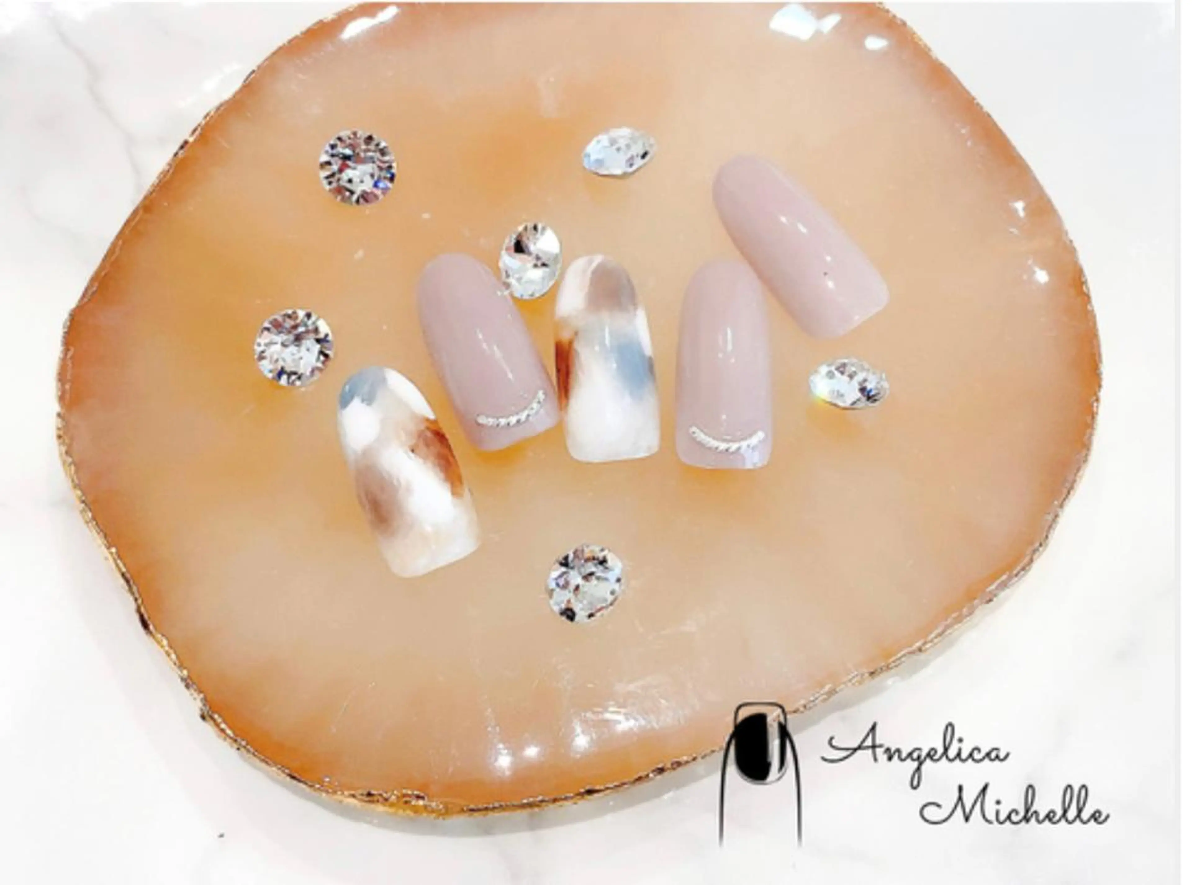 ネイル 野口 美樹のネイルデザイン