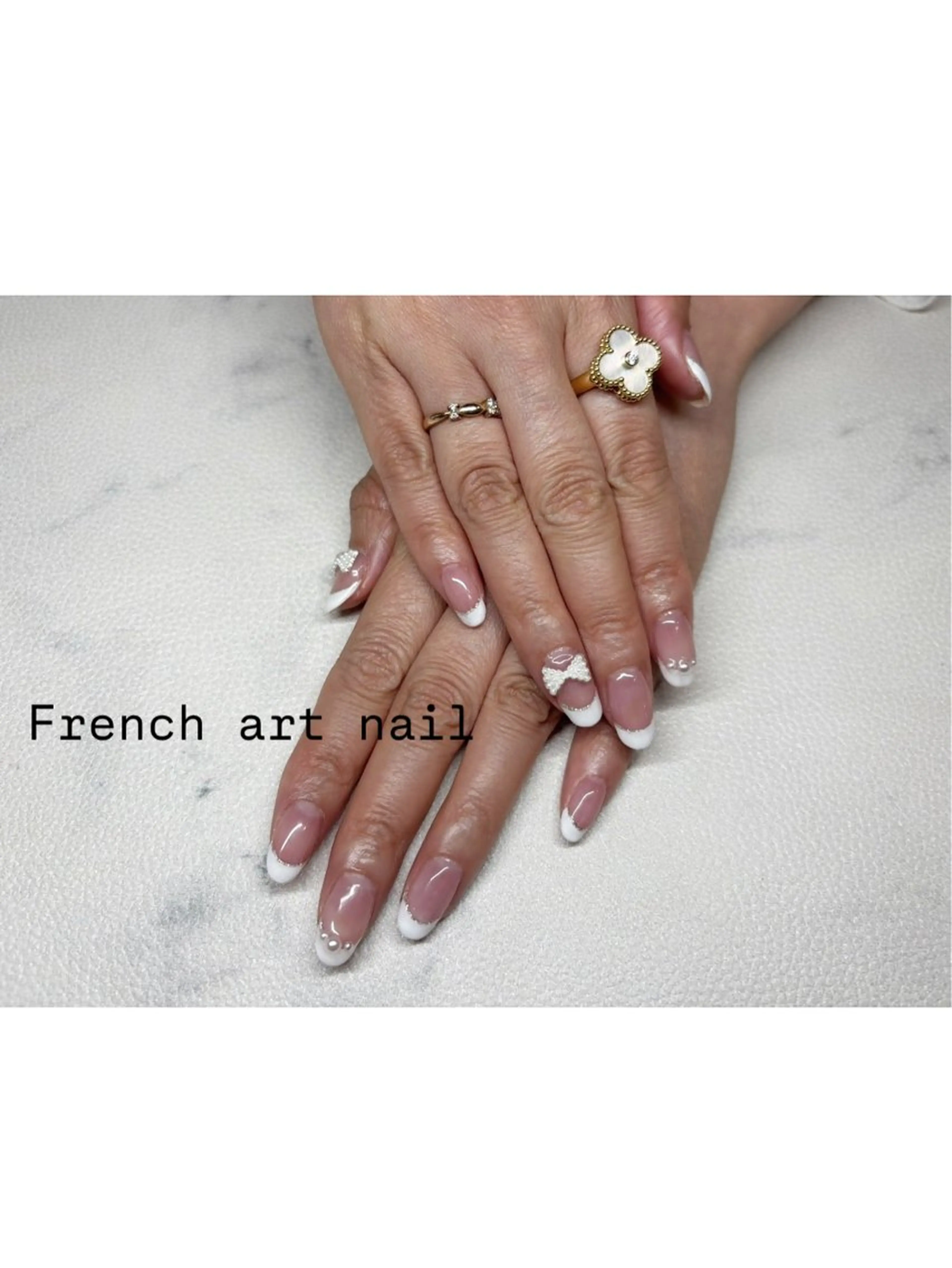 ネイル フレンチネイル ラメ(グリッター) 持ち込み BellaLuna 武藤美里のネイルデザイン