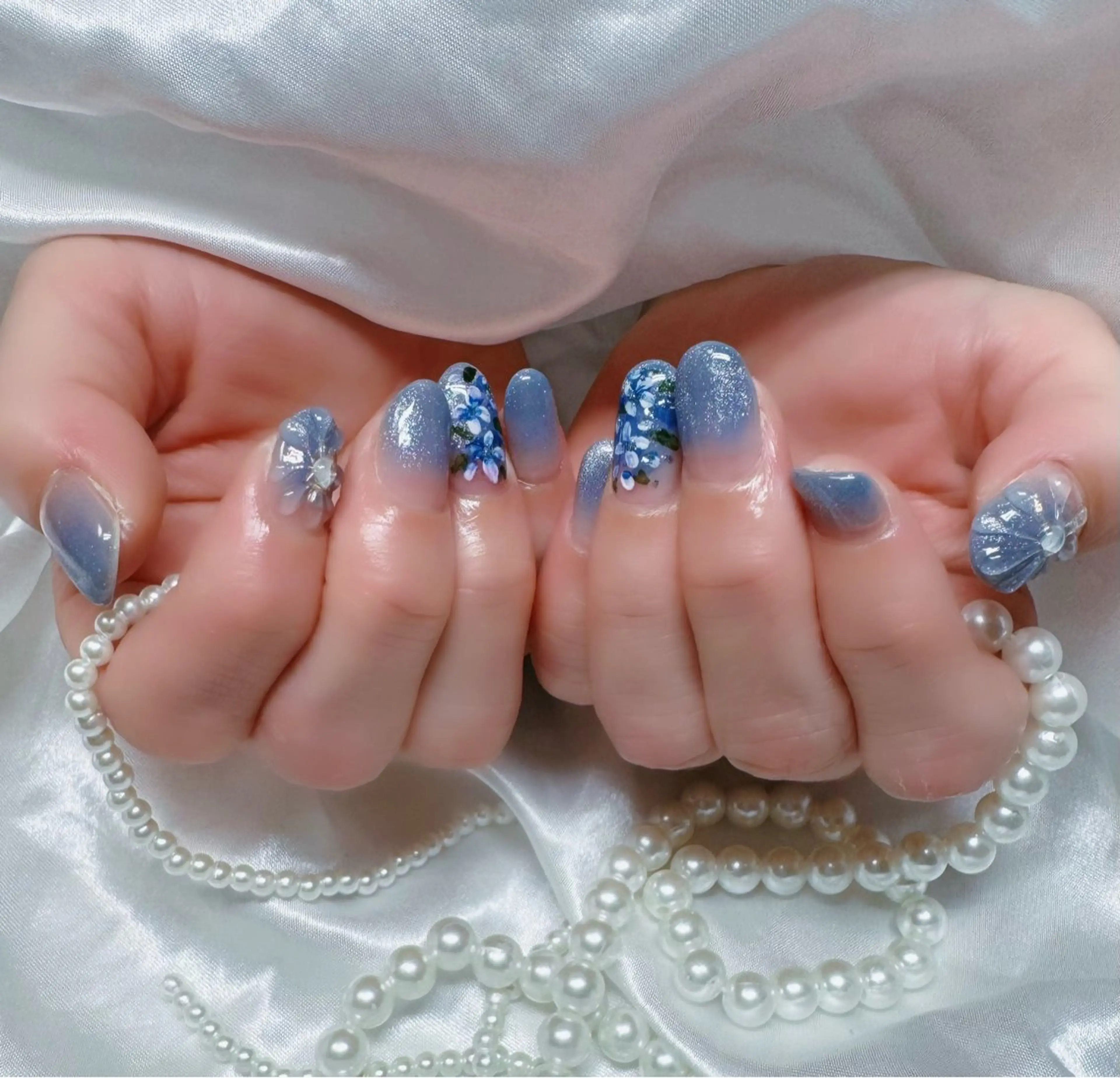 ネイル 高島 夏海のネイルデザイン