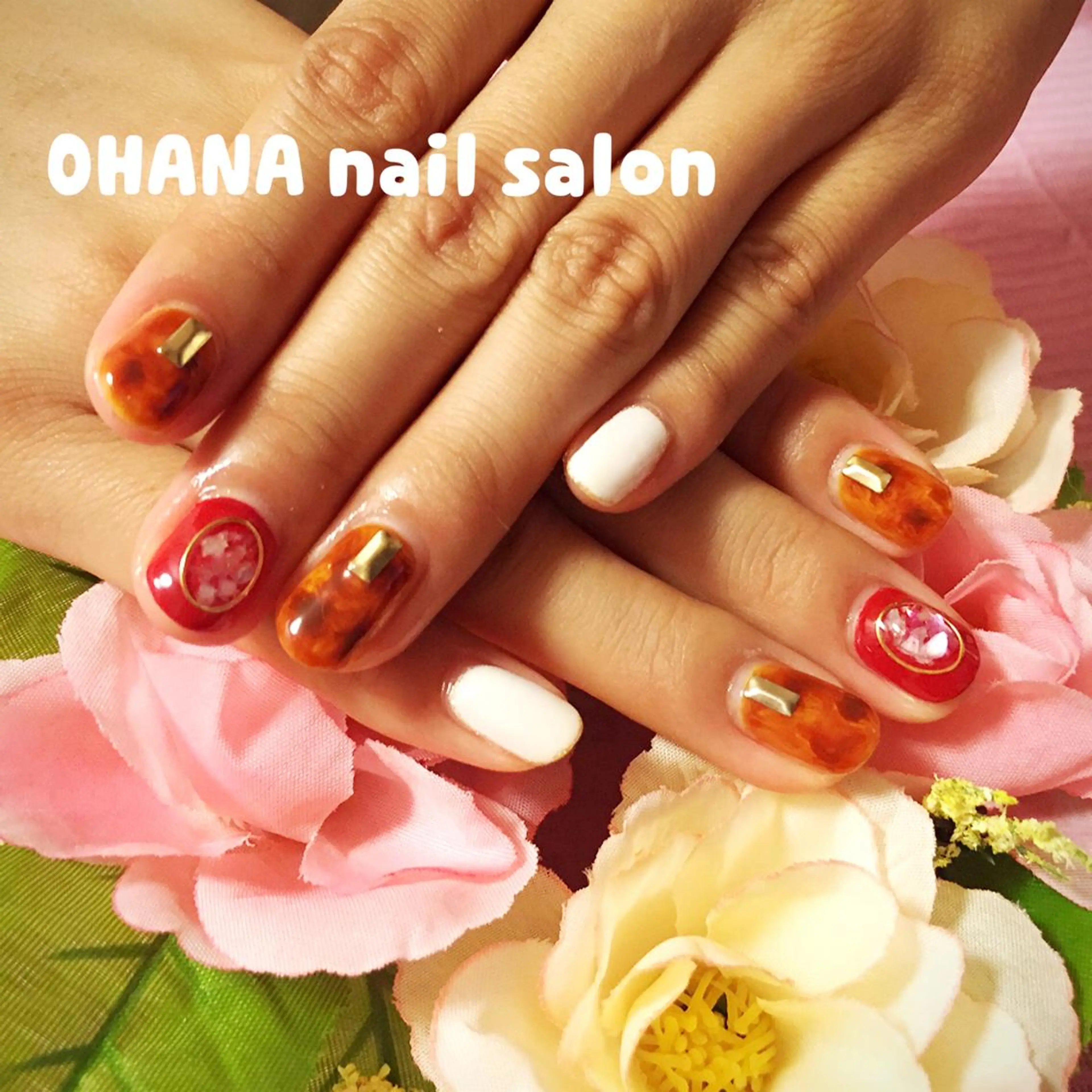 ネイル べっ甲ネイル 赤色 那覇🏝️台湾人 ネイリストSHIUのネイルデザイン