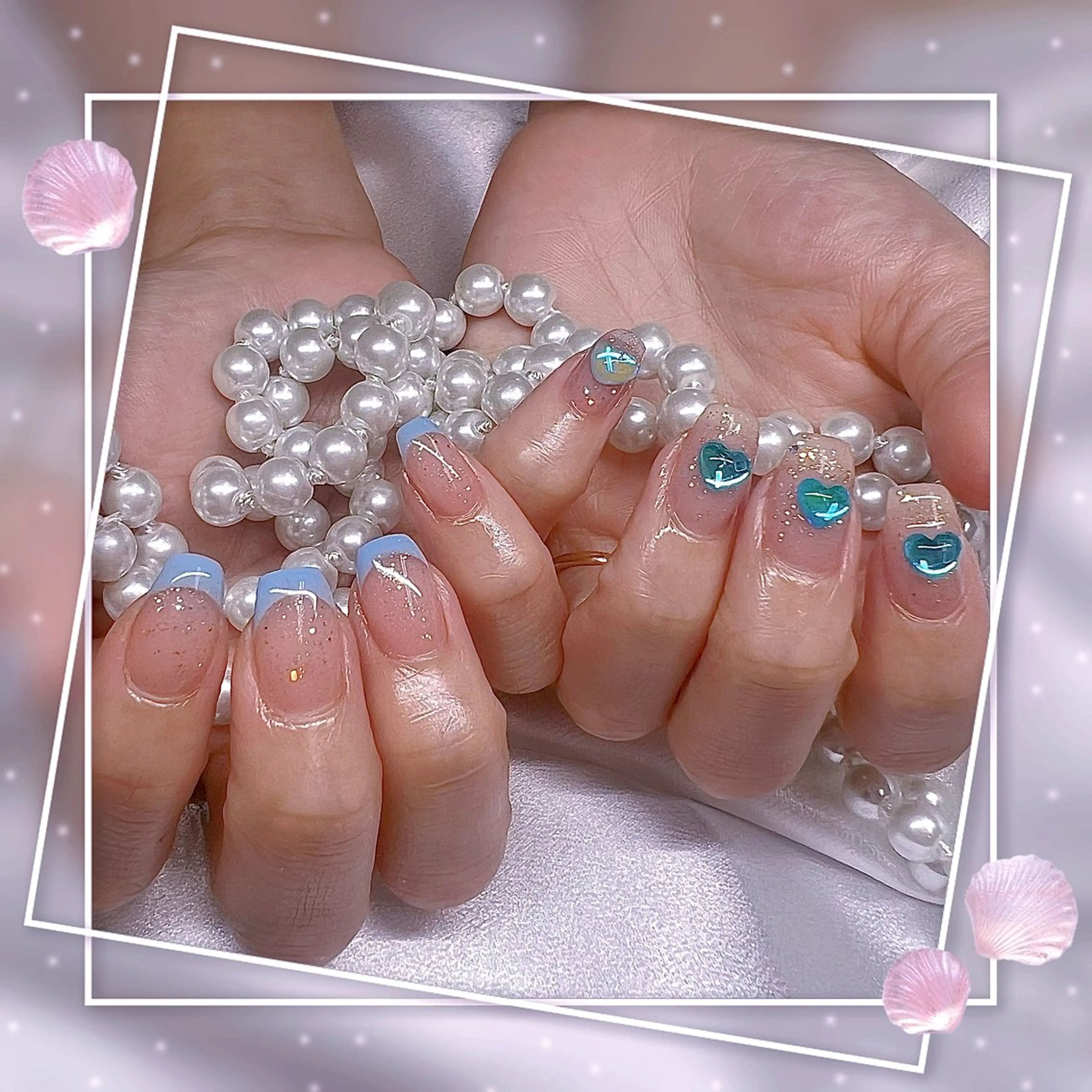 ネイル フレンチネイル グラデーション キラキラネイル 韓国ネイル マグネットネイル ハンドネイル Chill Nailsalonのネイルデザイン