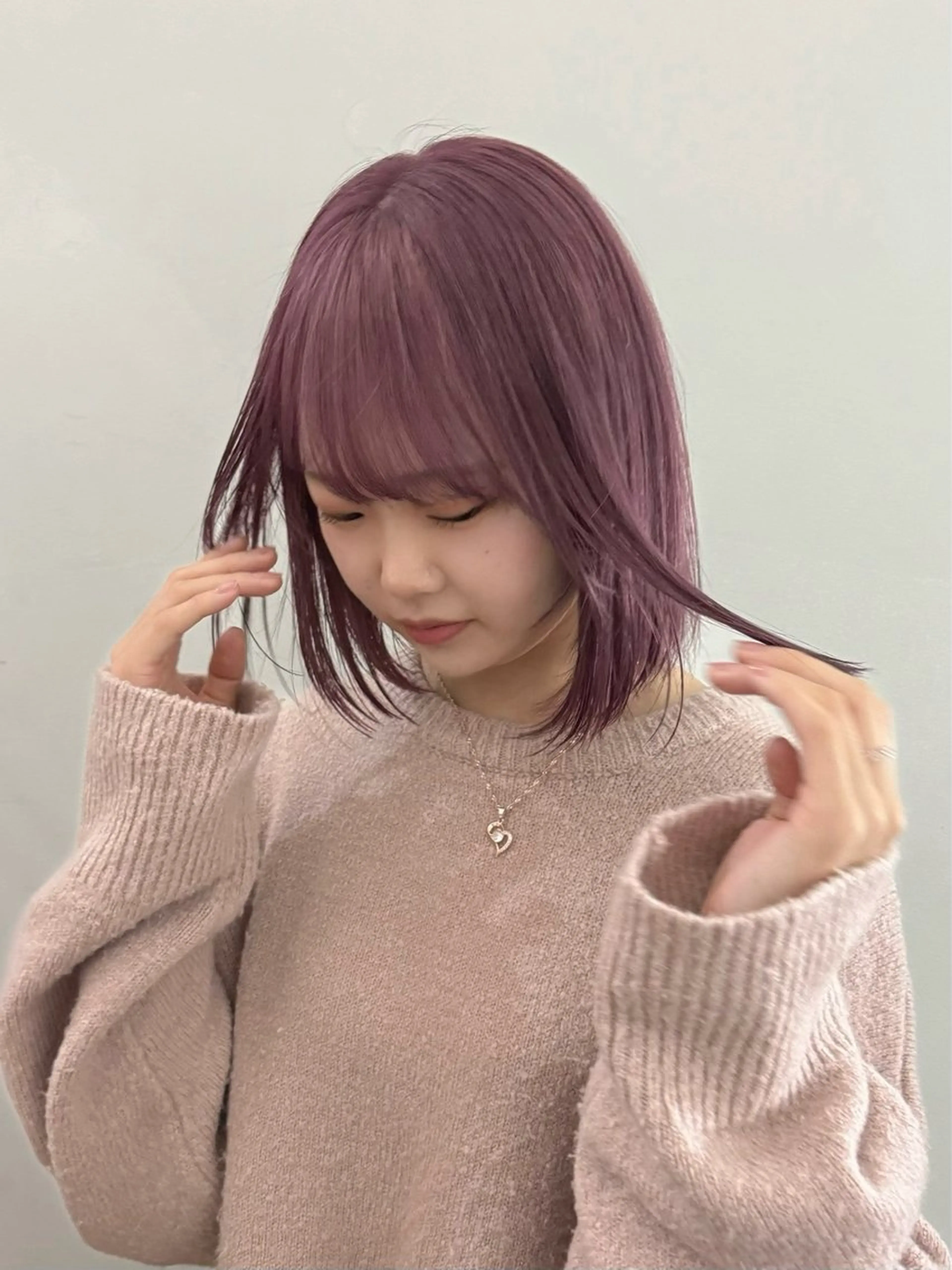 ショート カラー ⭐ハイトーンブリーチ ミルクティーピンクのヘアスタイル