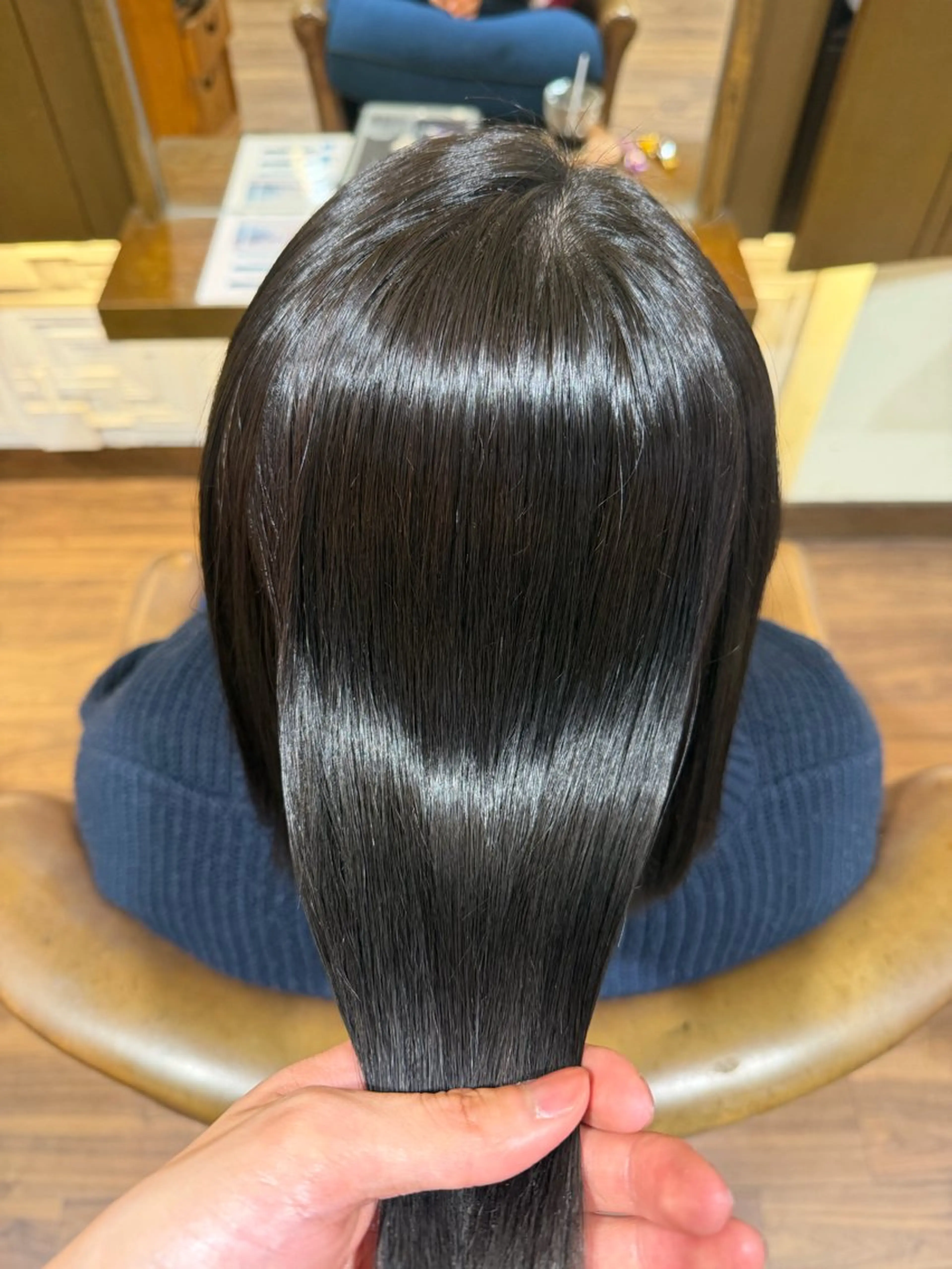 ショート 縮毛矯正 AGREE所属・西浦 智也のヘアスタイル