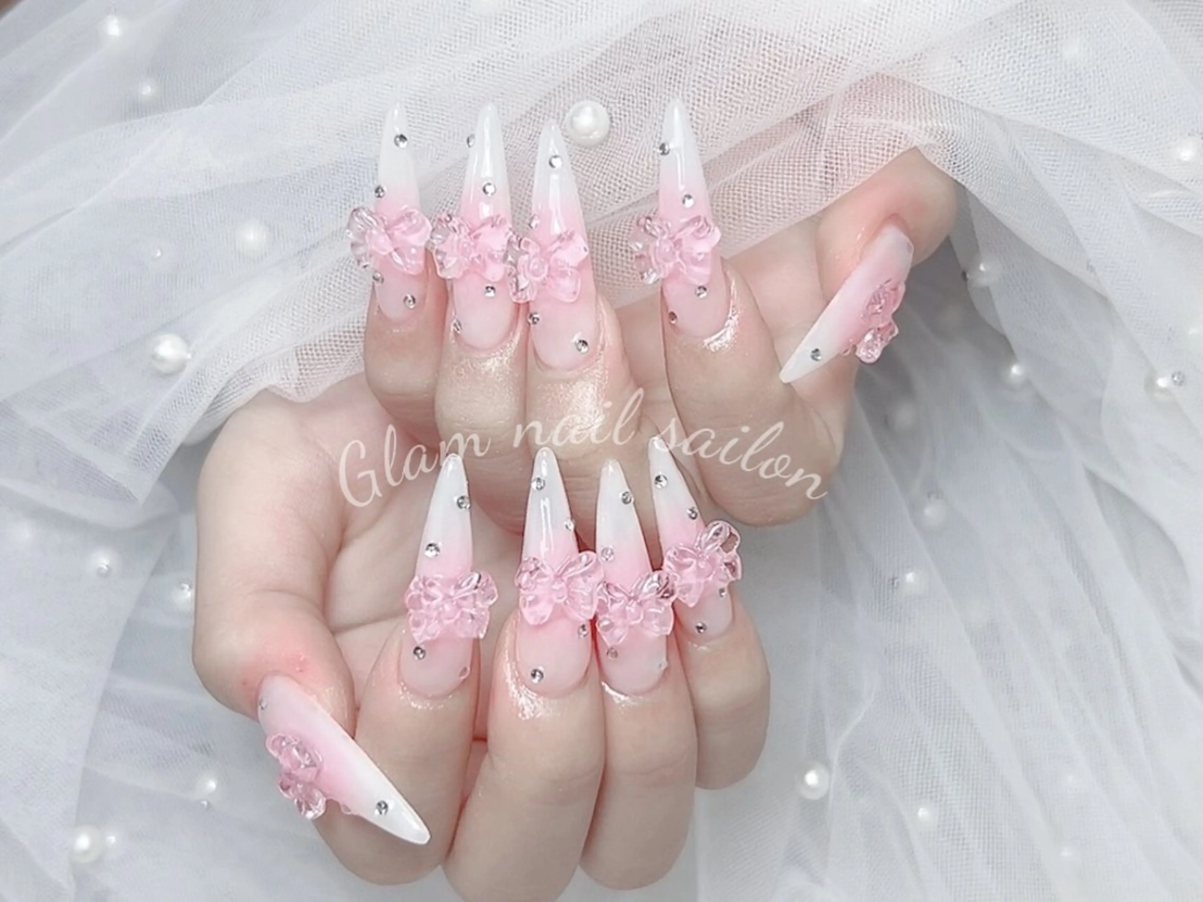 ネイル エツメ💅 長さだし🎀デザインのネイルデザイン
