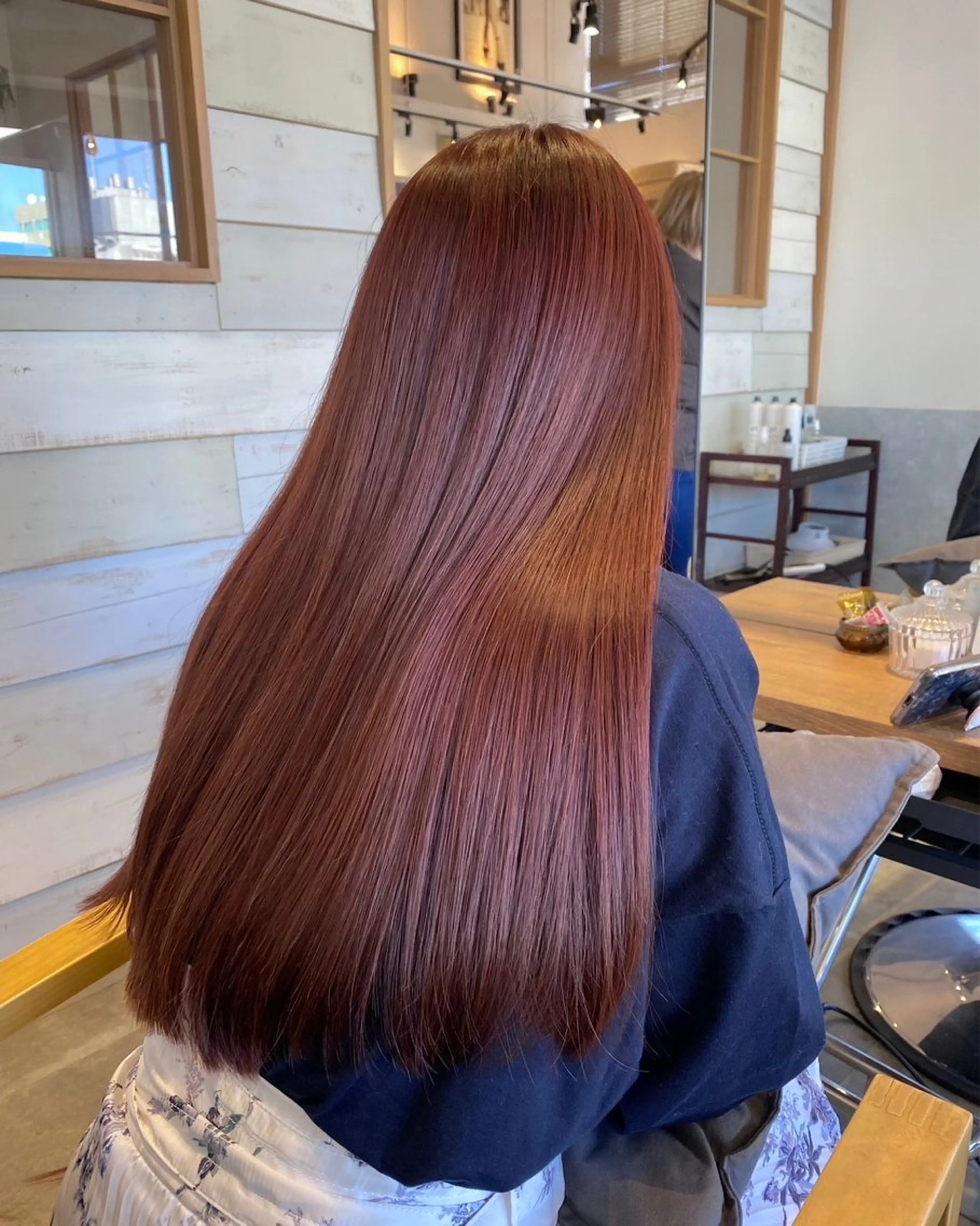 ロング カラー ブリーチ ブリーチなしカラー レッドカラー La bonheur hair reve 池袋店所属・🐈‍⬛ マナカ🐈‍⬛のヘアスタイル