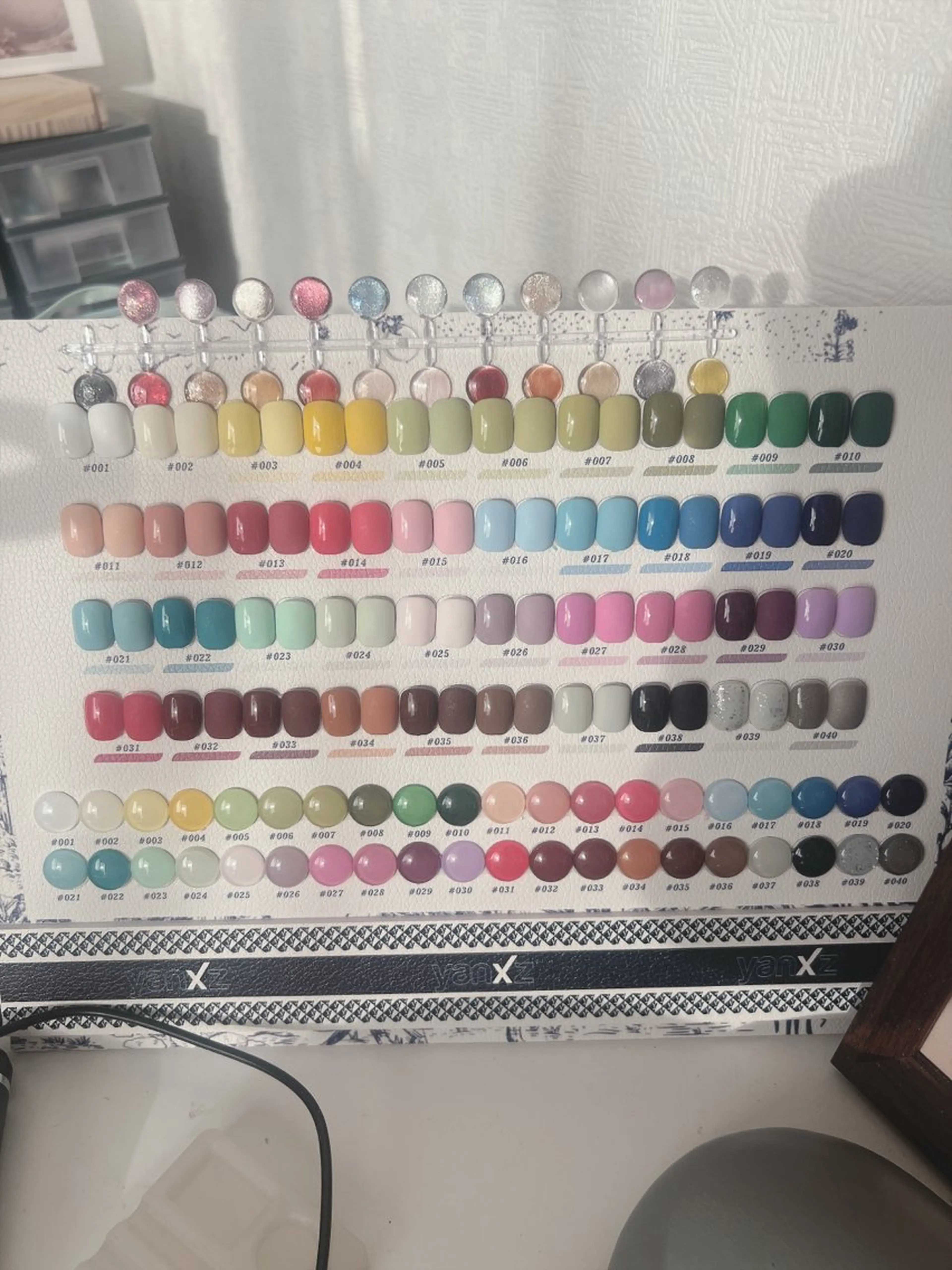 ネイル ハンドネイル 吴 丹丹のネイルデザイン