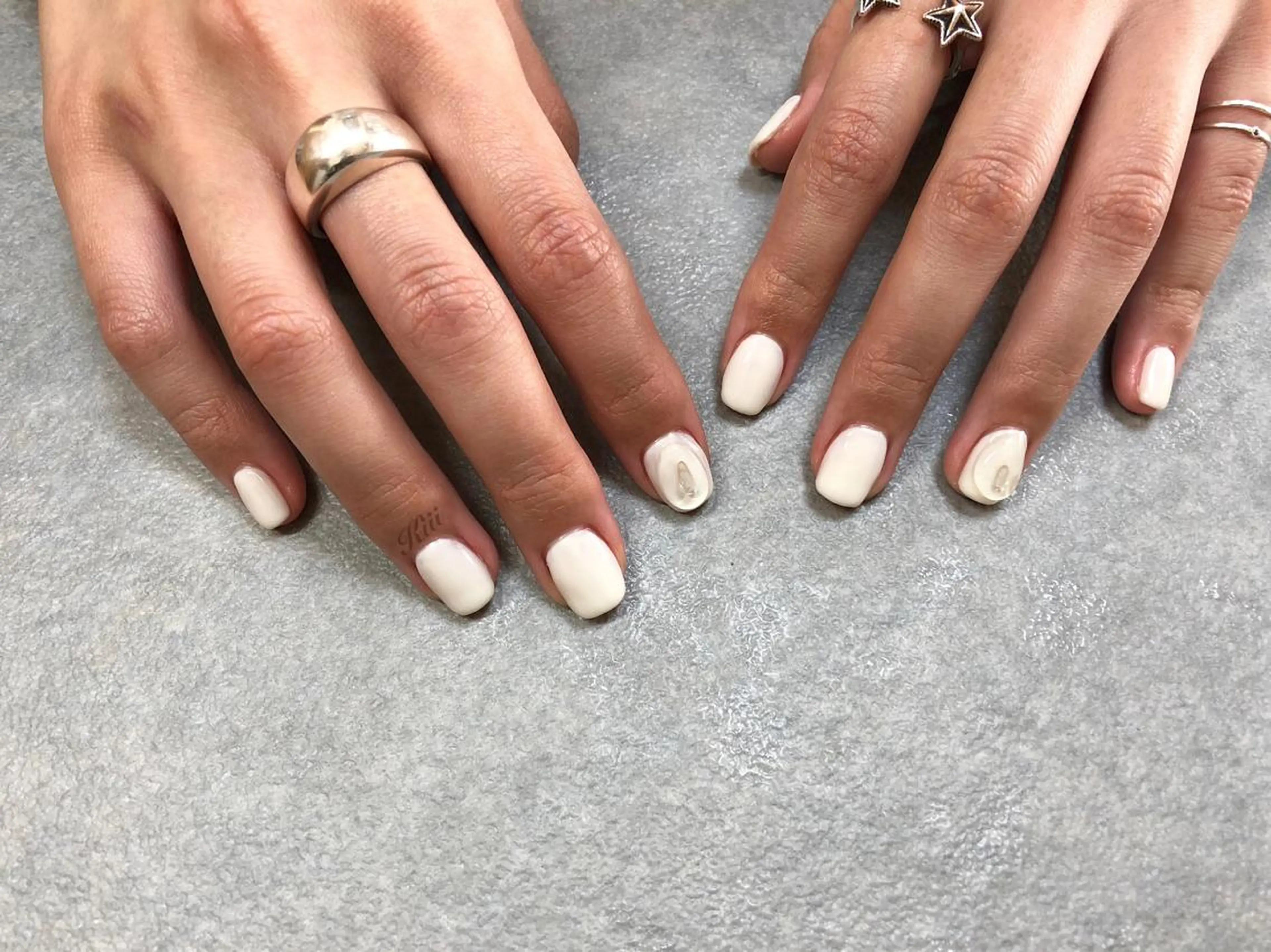 ネイル アートネイル ハンドネイル フットネイル kiii.__ ✴︎*のネイルデザイン