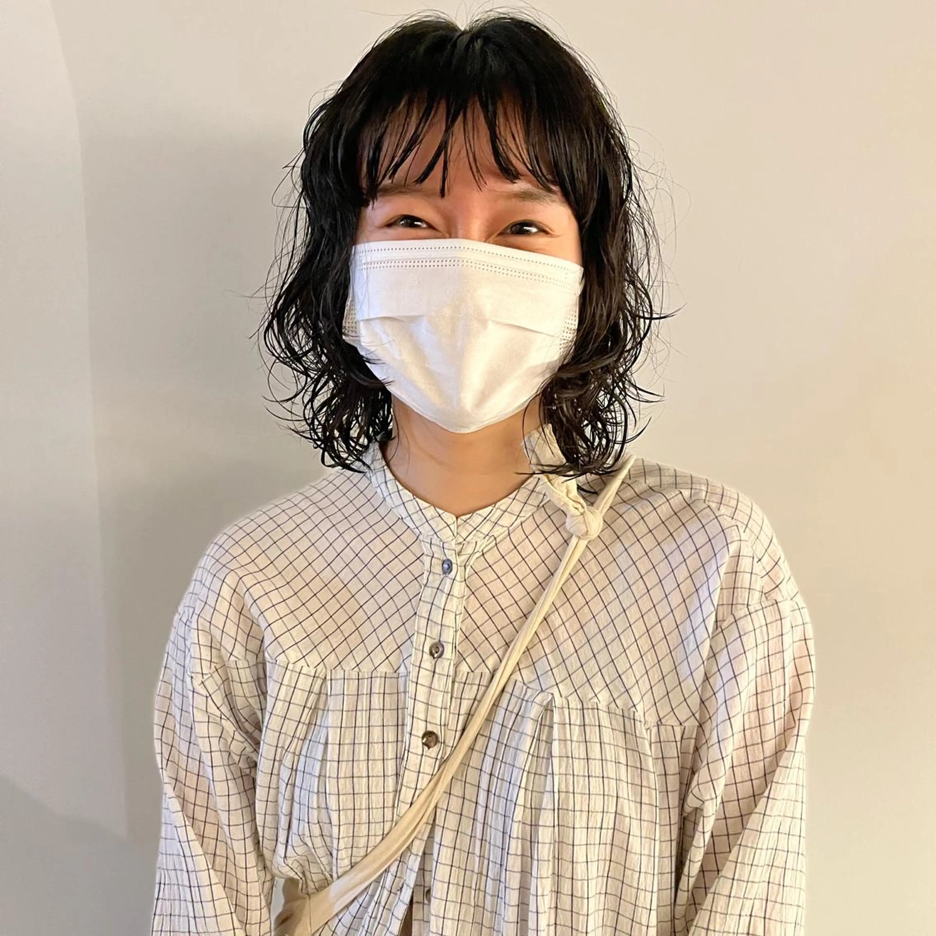 ミディアム パーマ ミディアムパーマ ケアブリーチ/ボブ/ honoのヘアスタイル