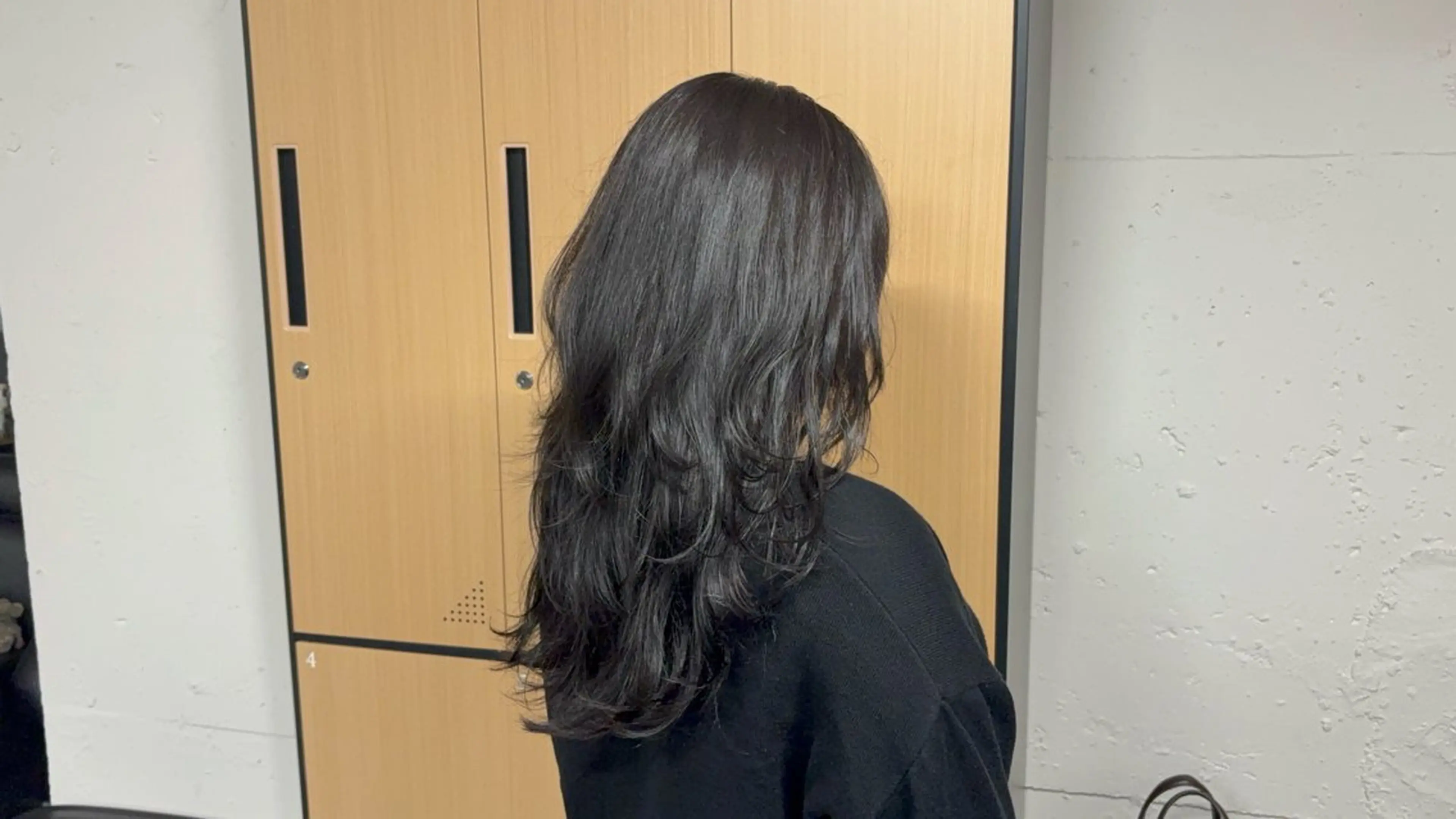 ロング カット ヘアカラー tokute 中野真咲🐺のヘアスタイル