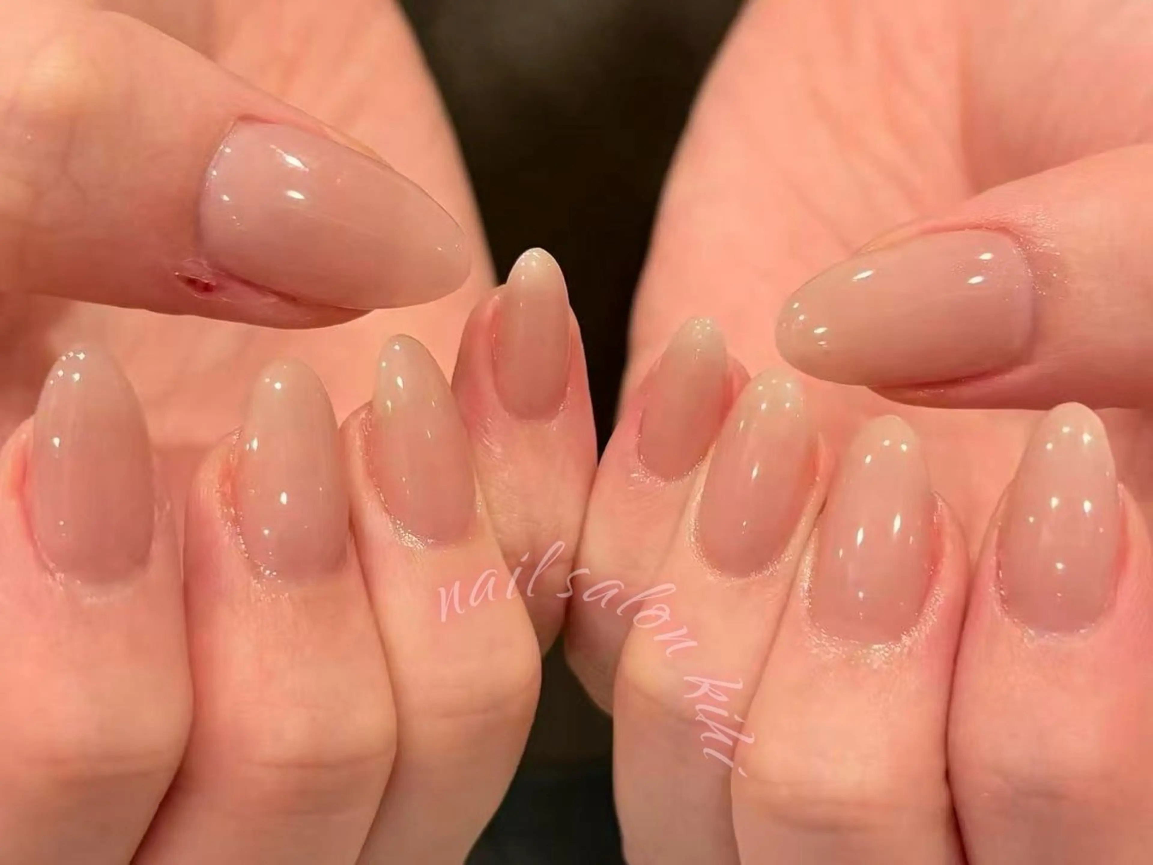 ネイル アートネイル フレンチネイル ジェルネイル グラデーション 韓国ネイル ハンドネイル 💕鈴木ユリ パラジェル/オフ無料のネイルデザイン