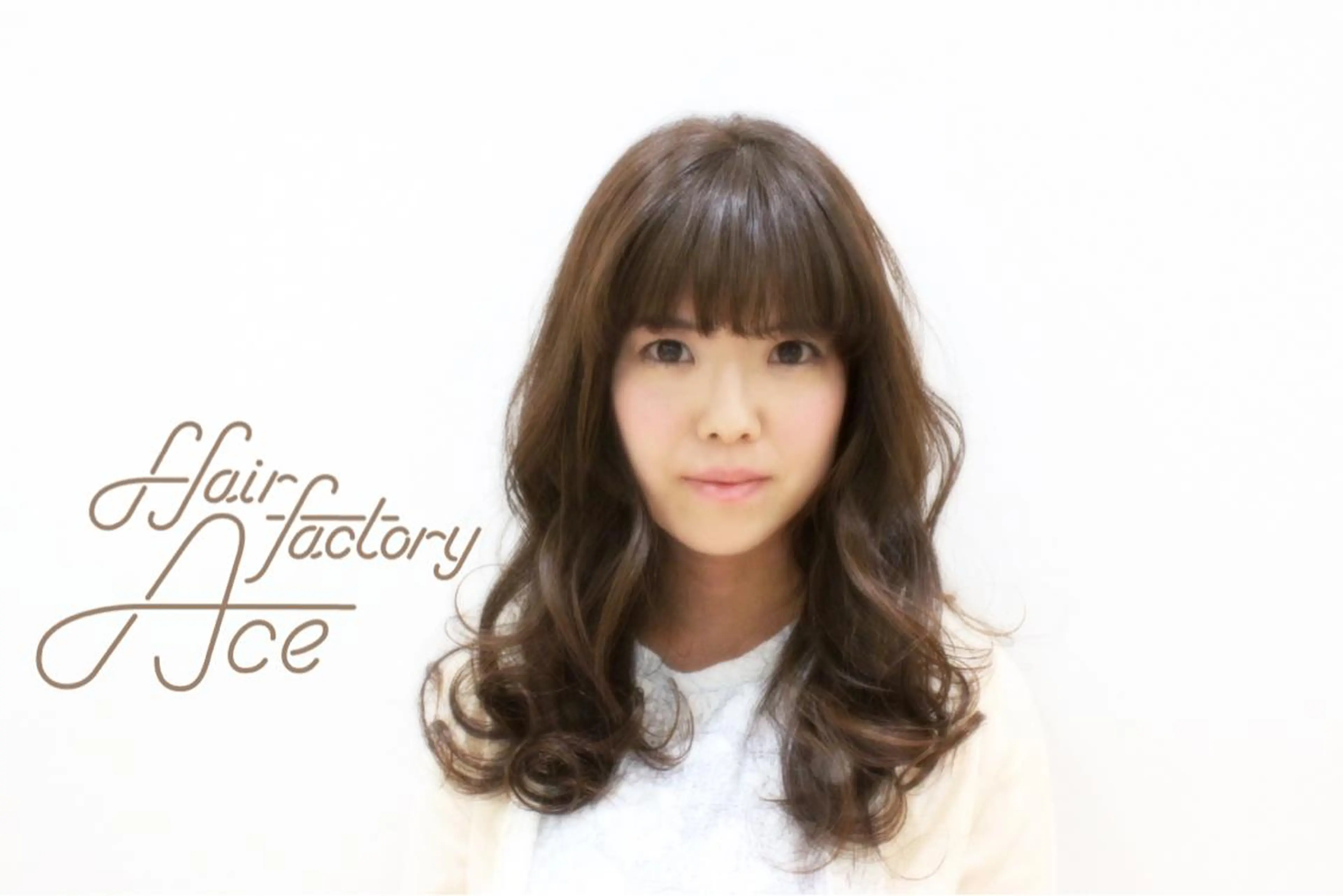 セミロング アッシュ 所渉/韓国レイヤー /ウルフカットのヘアスタイル