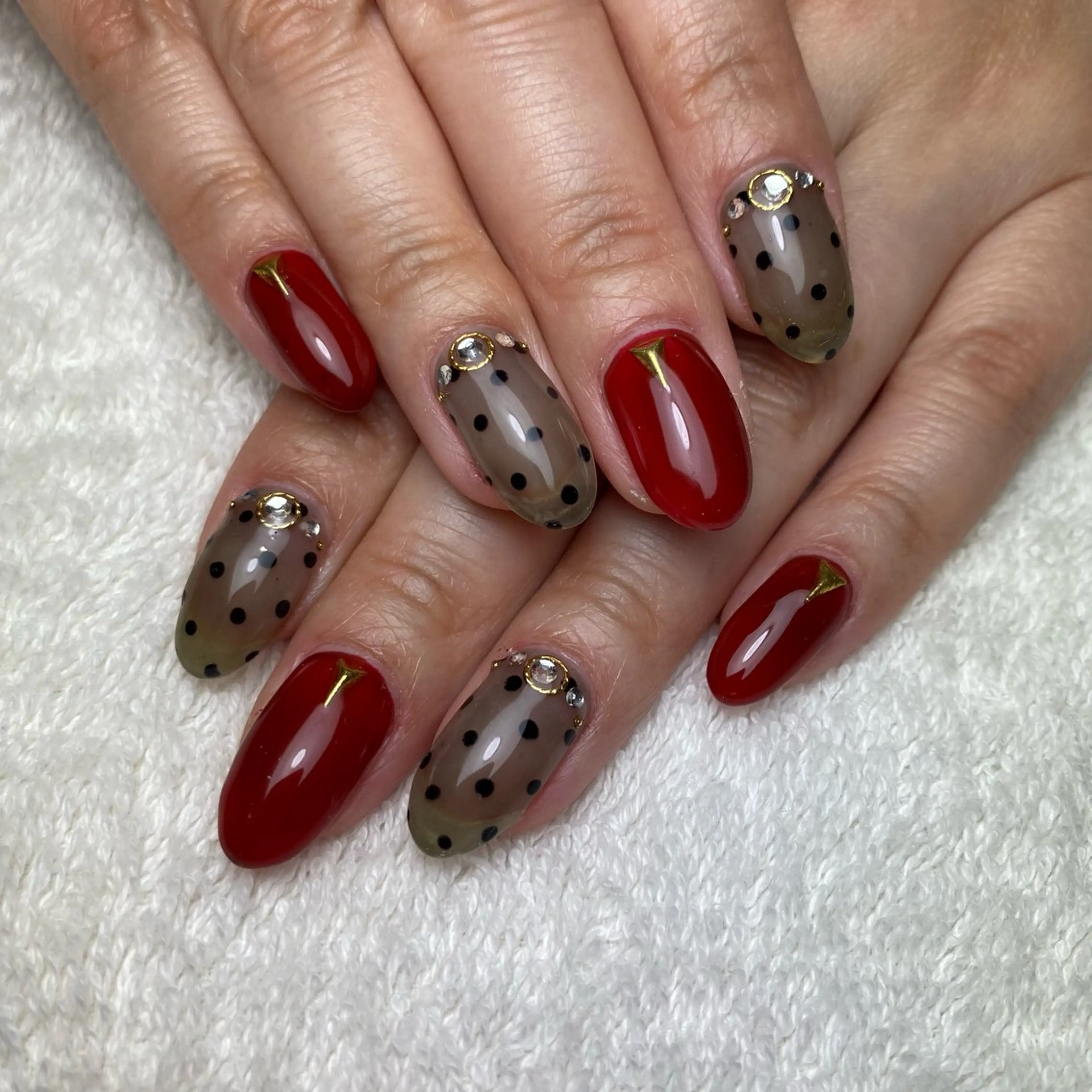 ネイル ドット ハンドネイル COCO+所属・COCO +のエステ・リラクイメージ