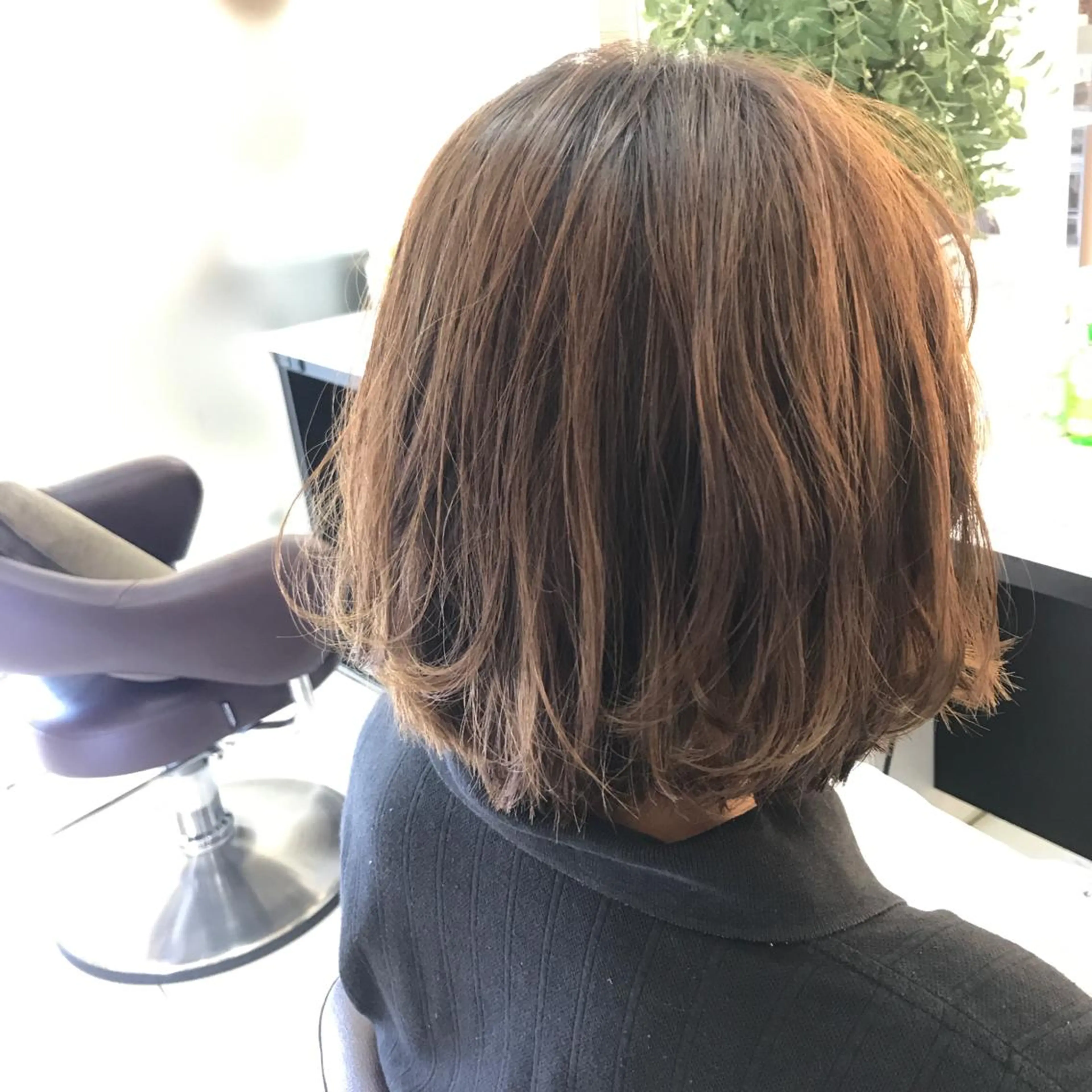 ショート ボブ ハイライト✖️ 暗髪🤎Nahoのヘアスタイル