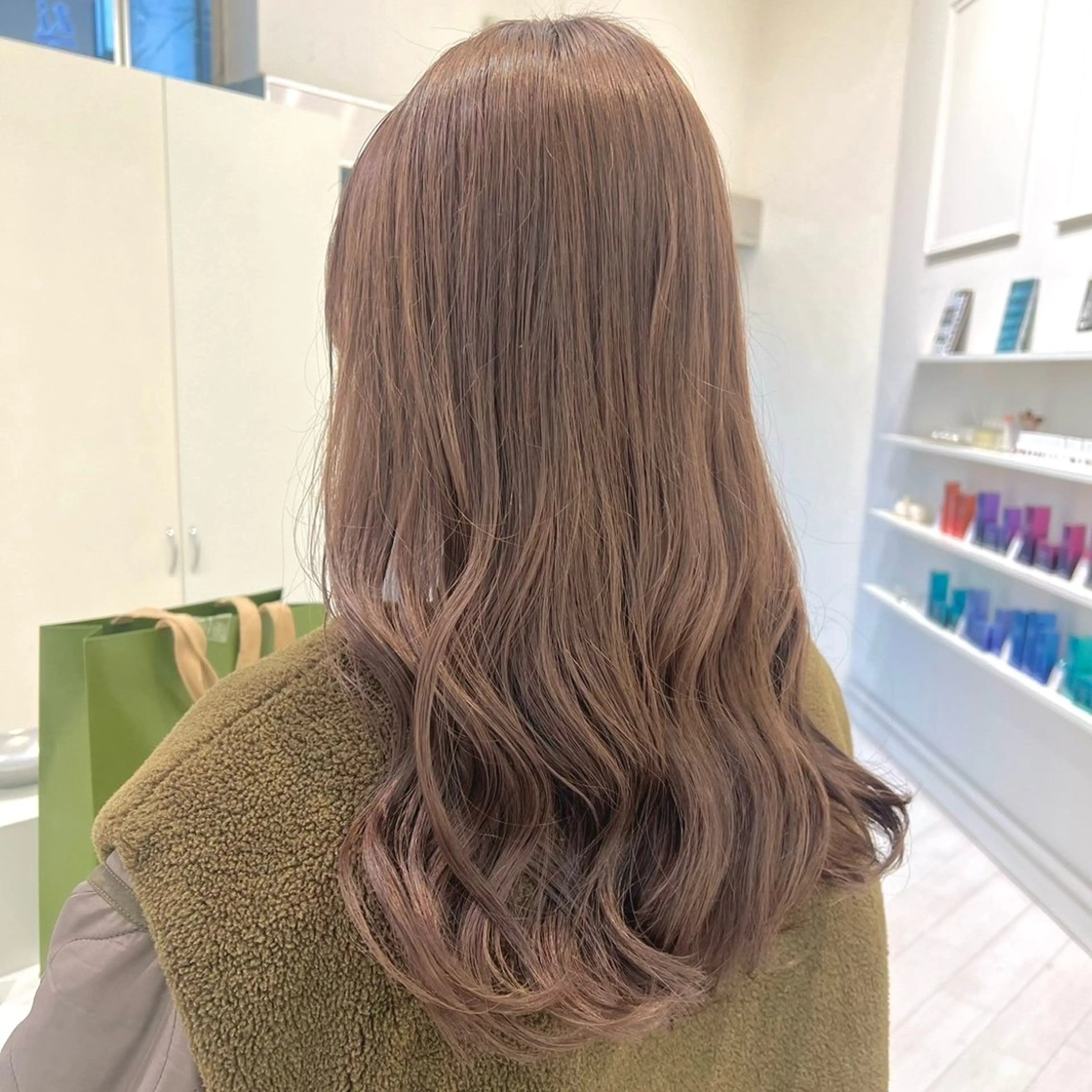 カラー ベージュカラー Parve Mix / 根本 梨湖🫧のヘアスタイル