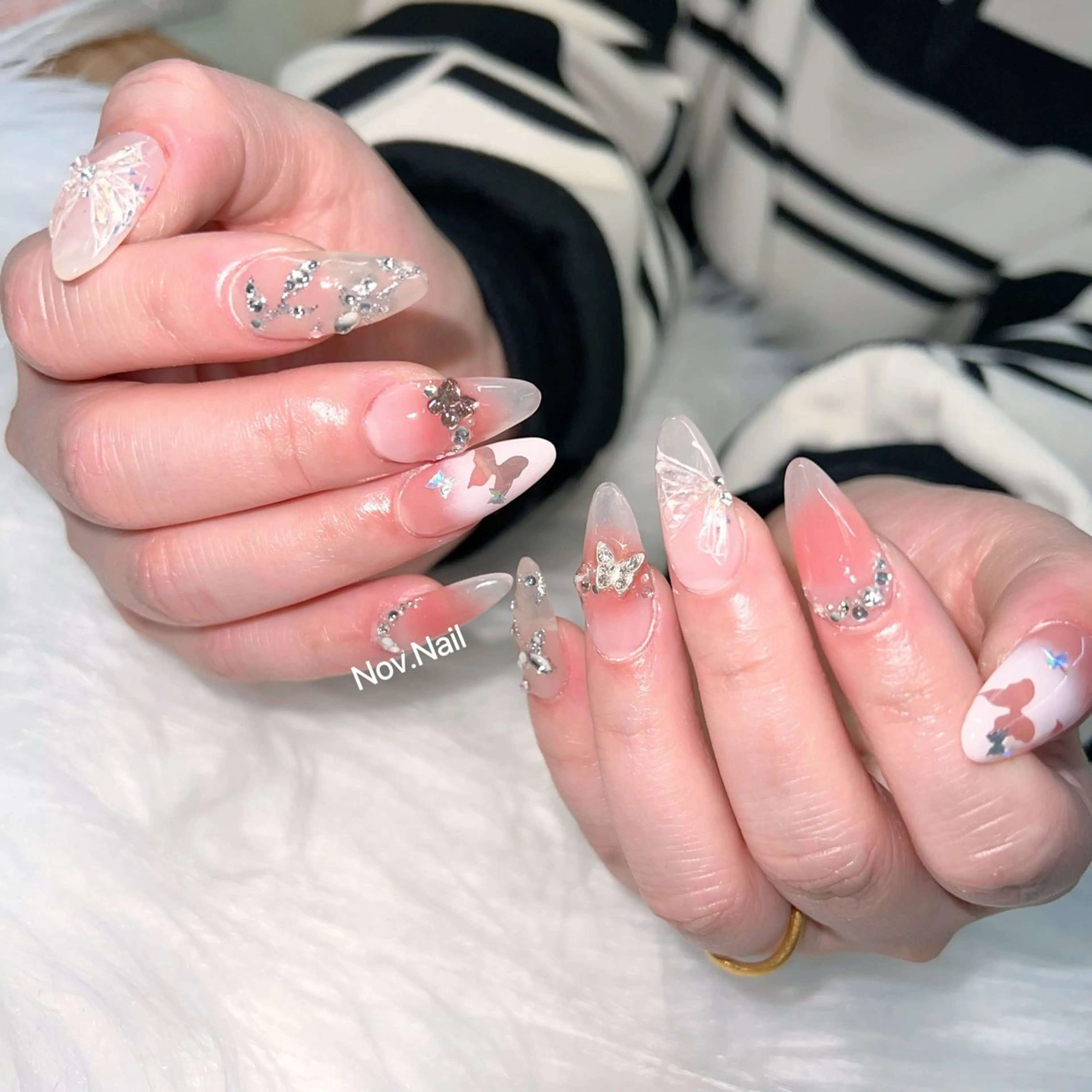 ネイル Nov. ネイルサロンのネイルデザイン