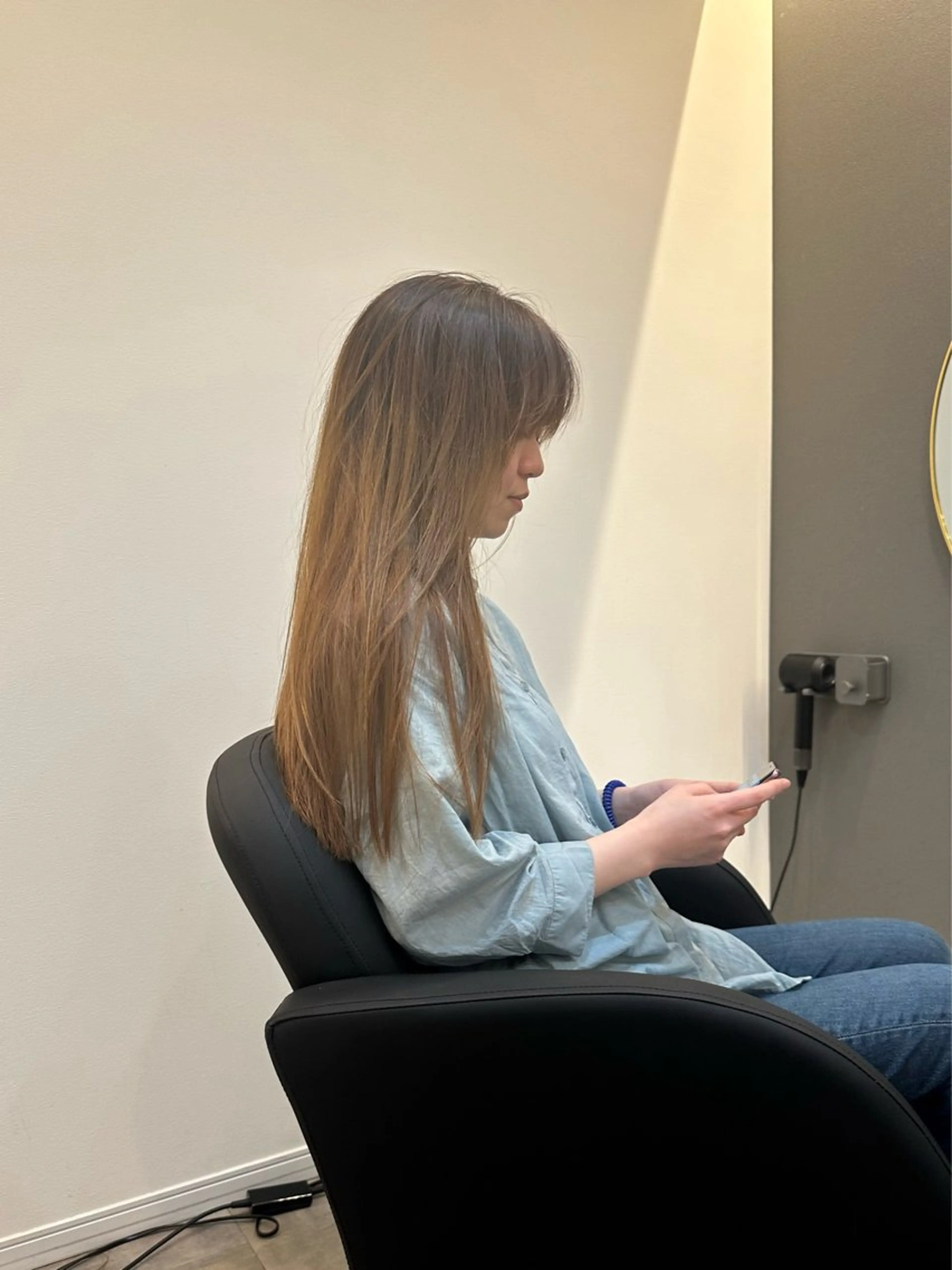 ロング SUNDAZED所属・日沖 由紀子のヘアスタイル