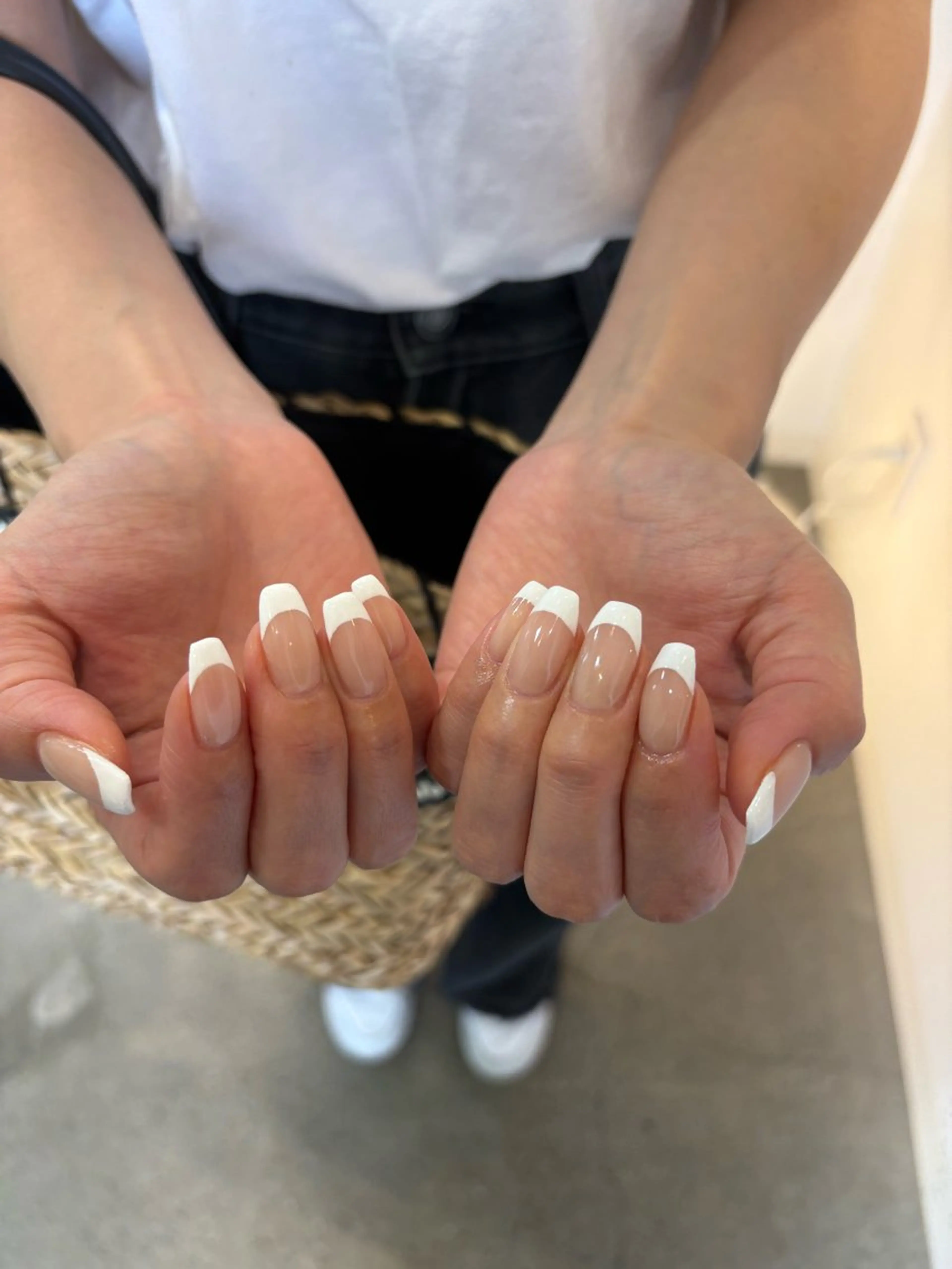 ネイル whitepaper 🎀airiのネイルデザイン