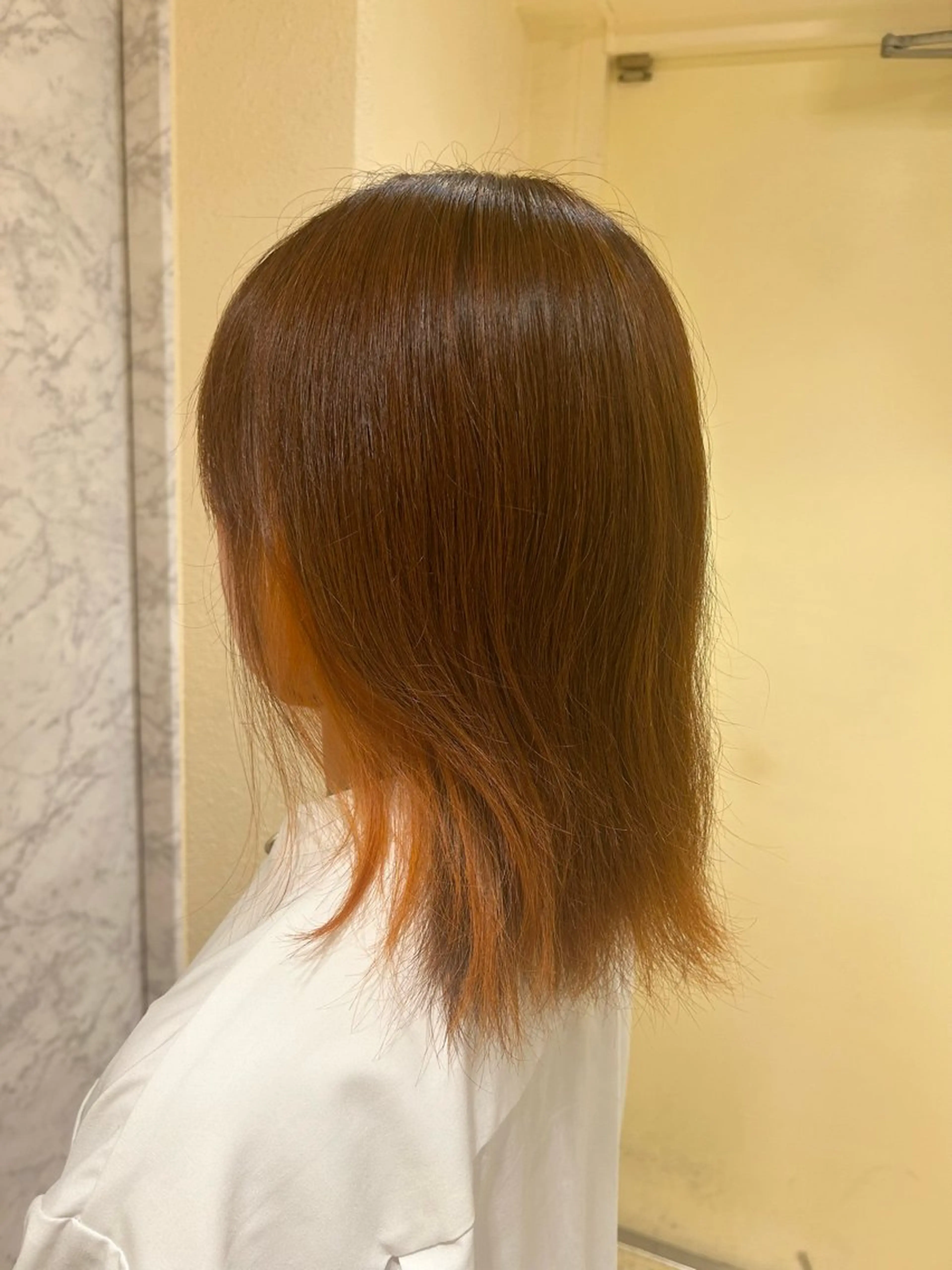 カラー ブリーチ ヘアセット/暖色 /レイヤー 山田寛菜のヘアスタイル