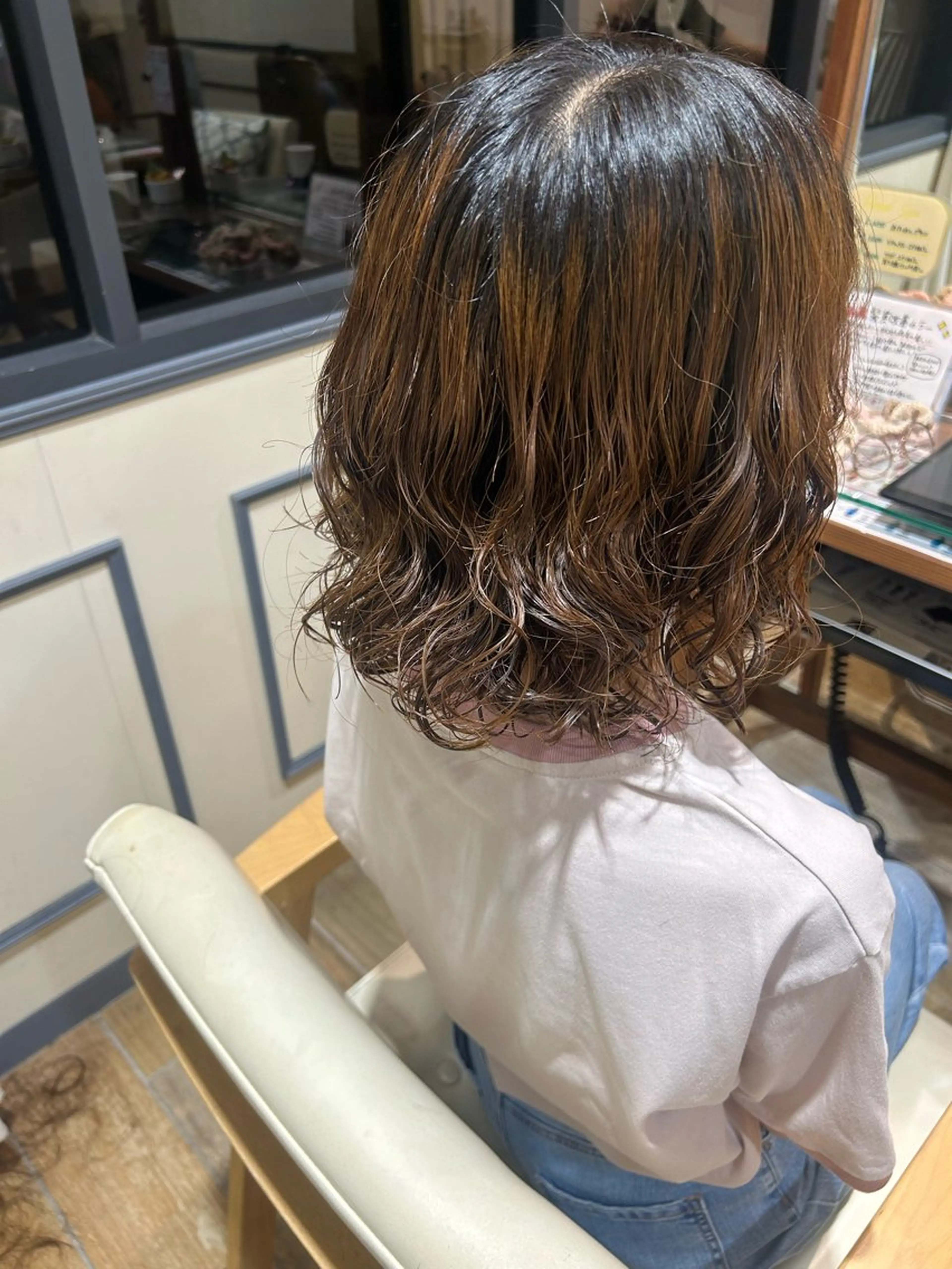 パーマ 須藤 向日葵のヘアスタイル