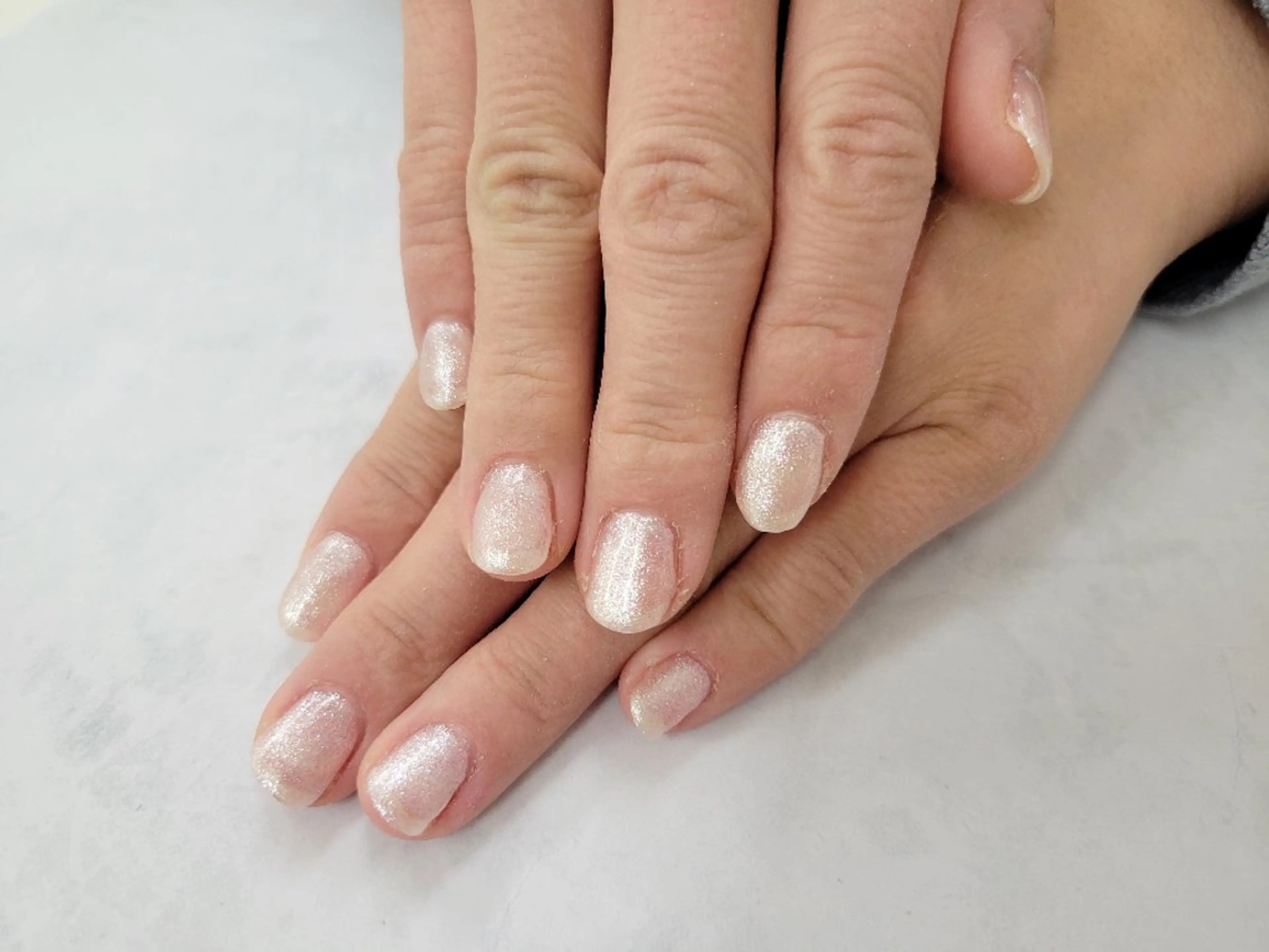 ネイル ラメ(グリッター) ホワイト アンビアンテ浦和店所属・アンビアンテ 🐰 大山のネイルデザイン