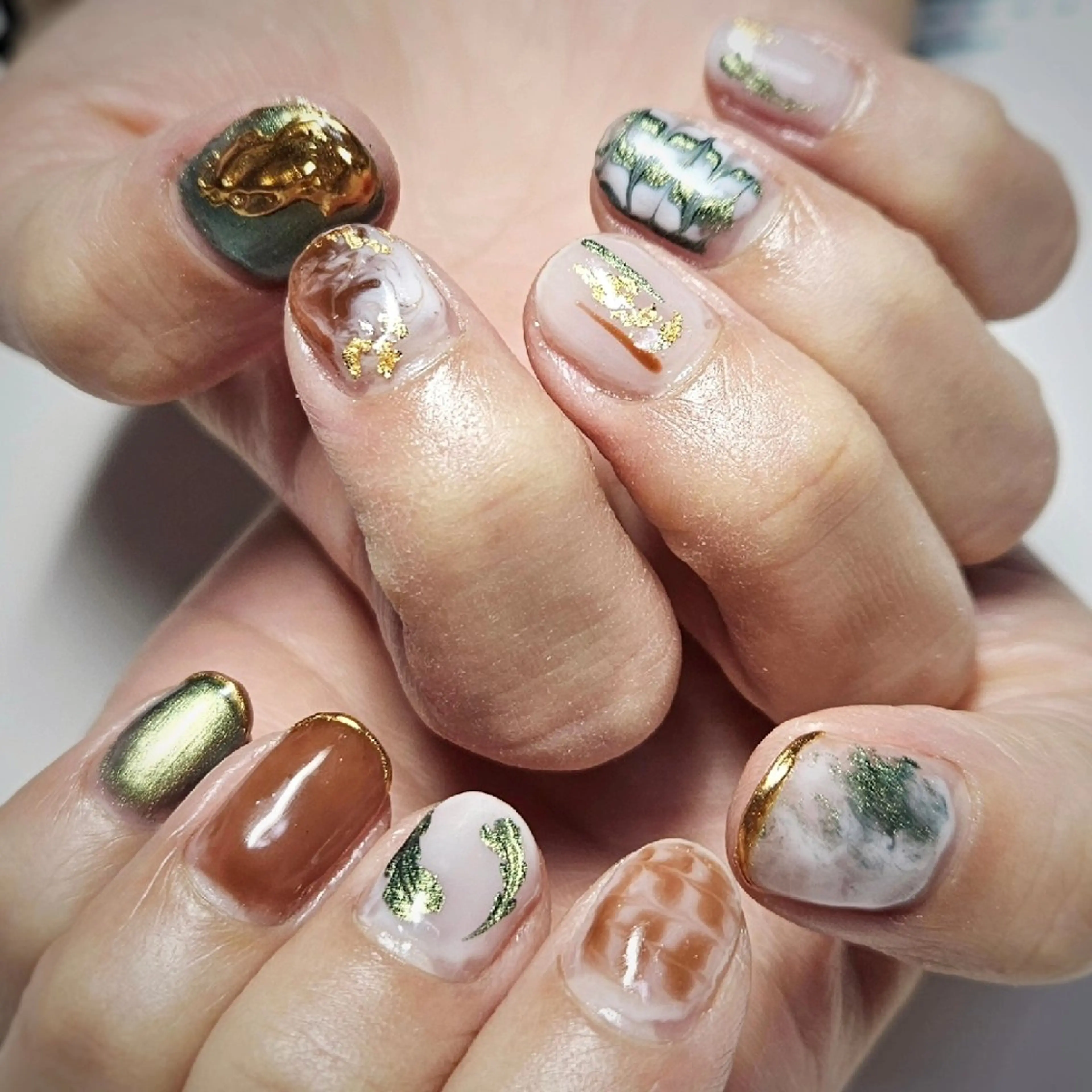 ネイル ハンドネイル Y. Saoriのネイルデザイン