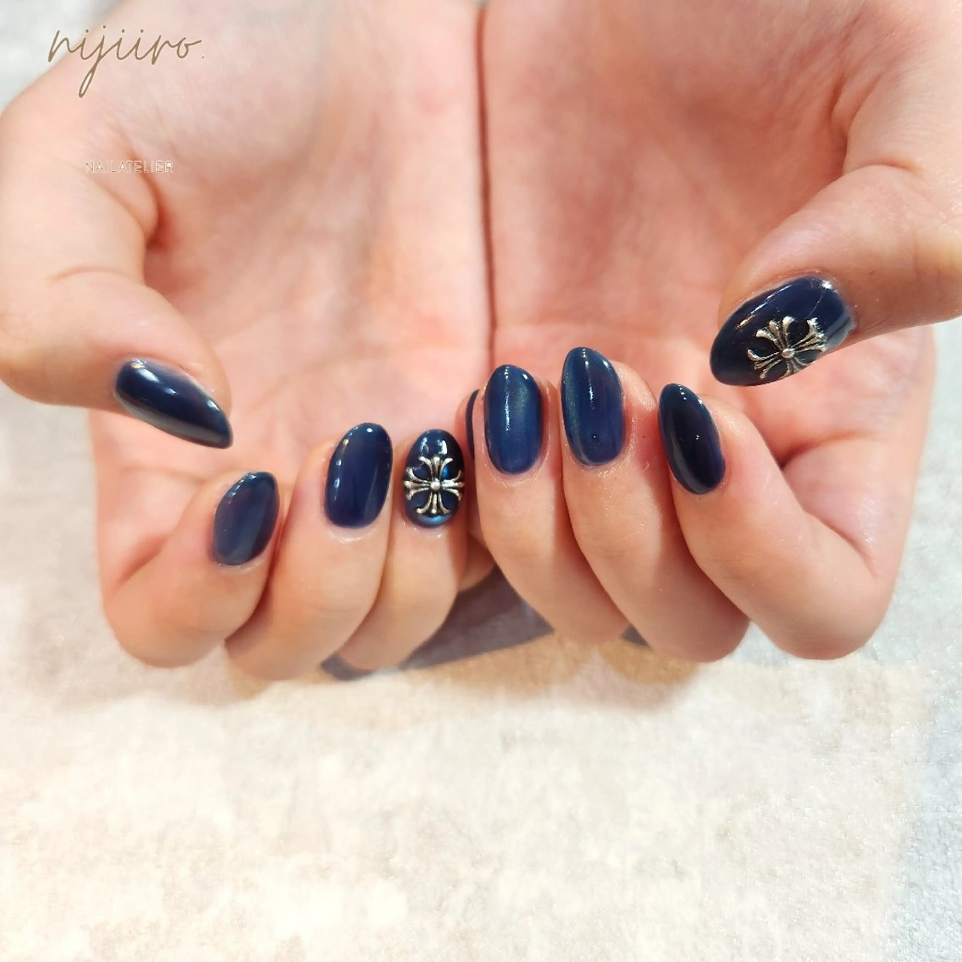 ネイル ハンドネイル nailatelier nijiiro.所属・nijiiro🌈 サトウのネイルデザイン