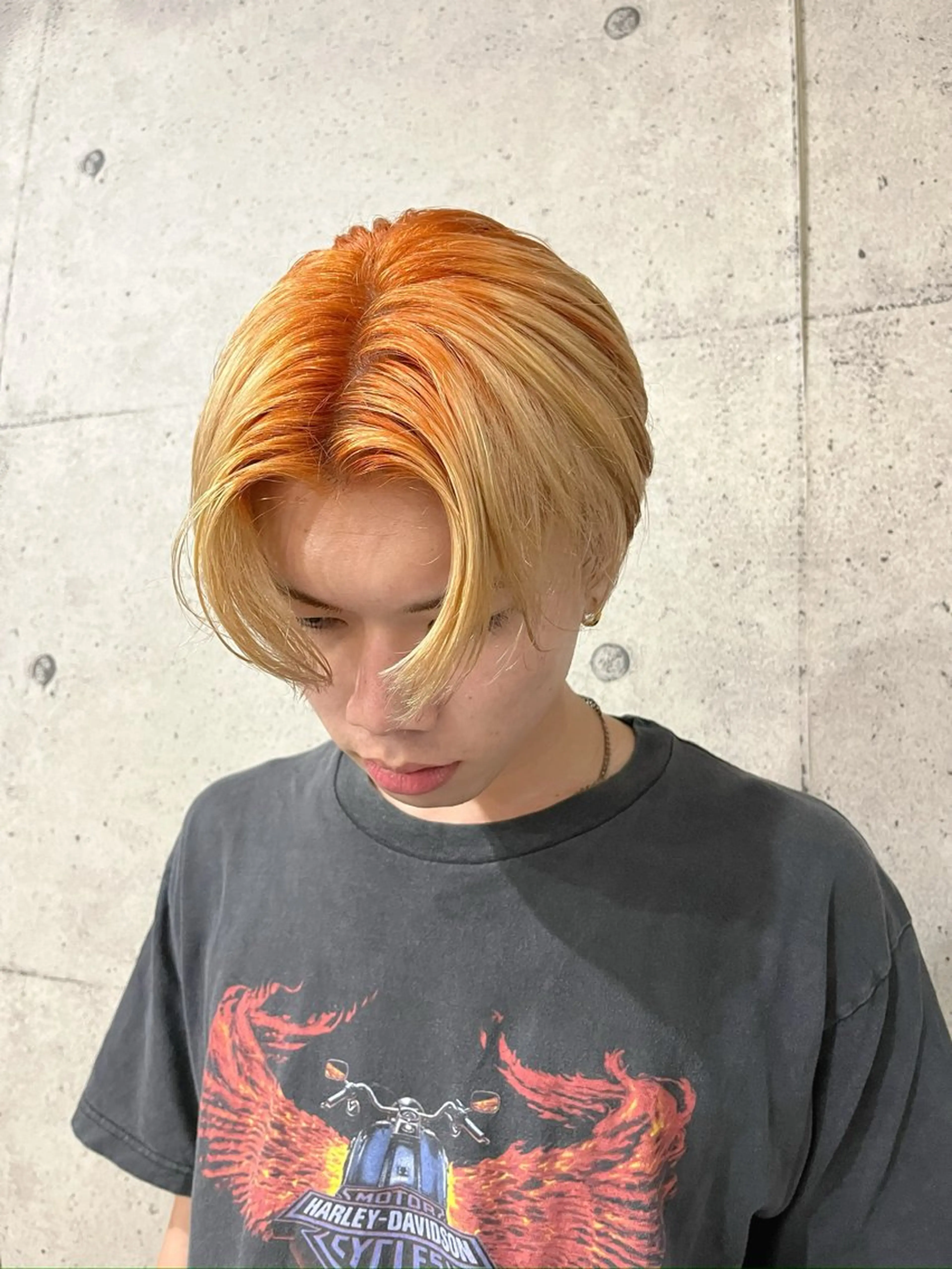 カラー メンズ デザインカラー オレンジ カット ヘアカラー トリートメント piilo所属・末吉 眞義のヘアスタイル