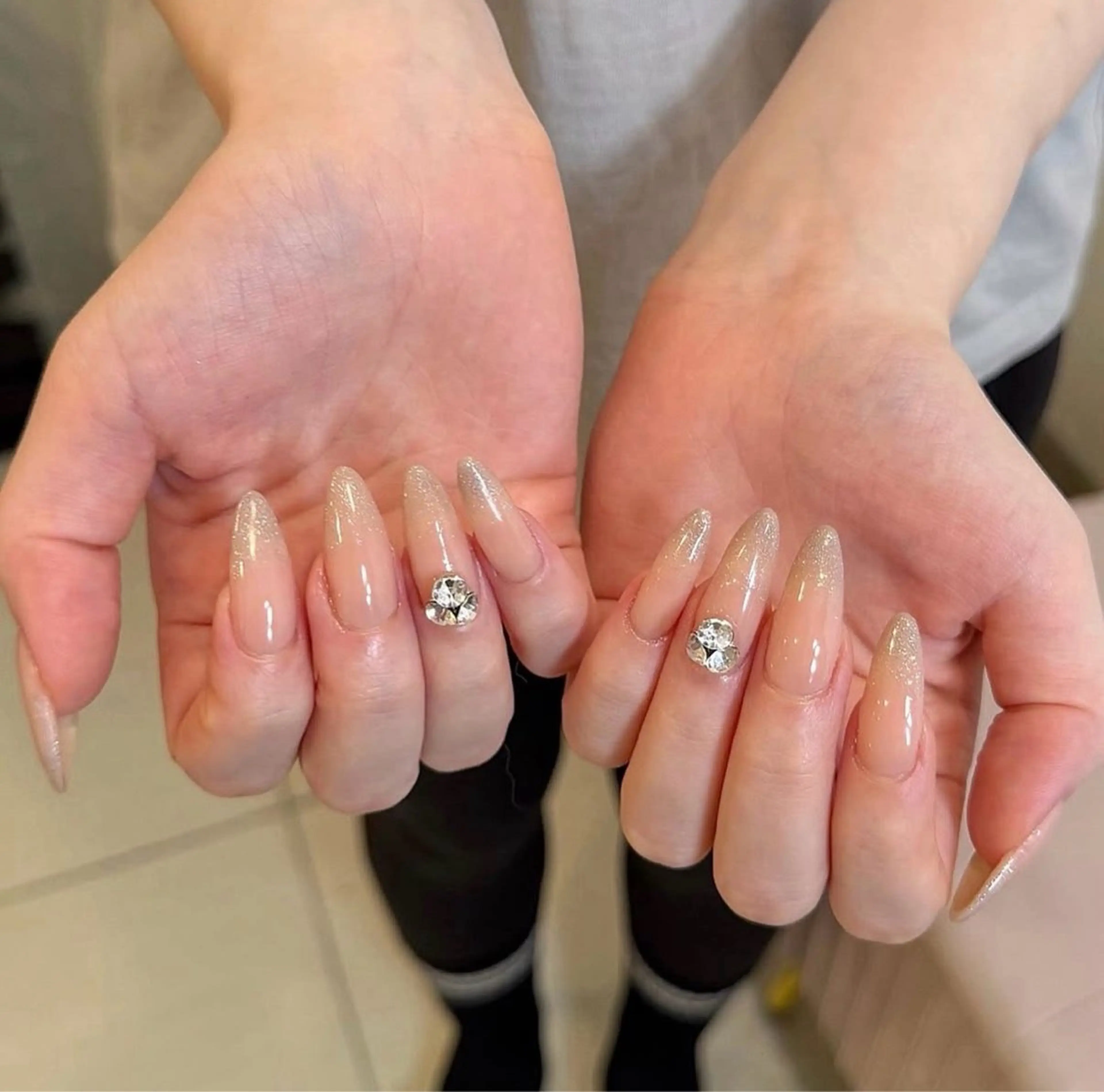 ネイル ハンドネイル マティーニ ︎✿Kanako︎✿のネイルデザイン