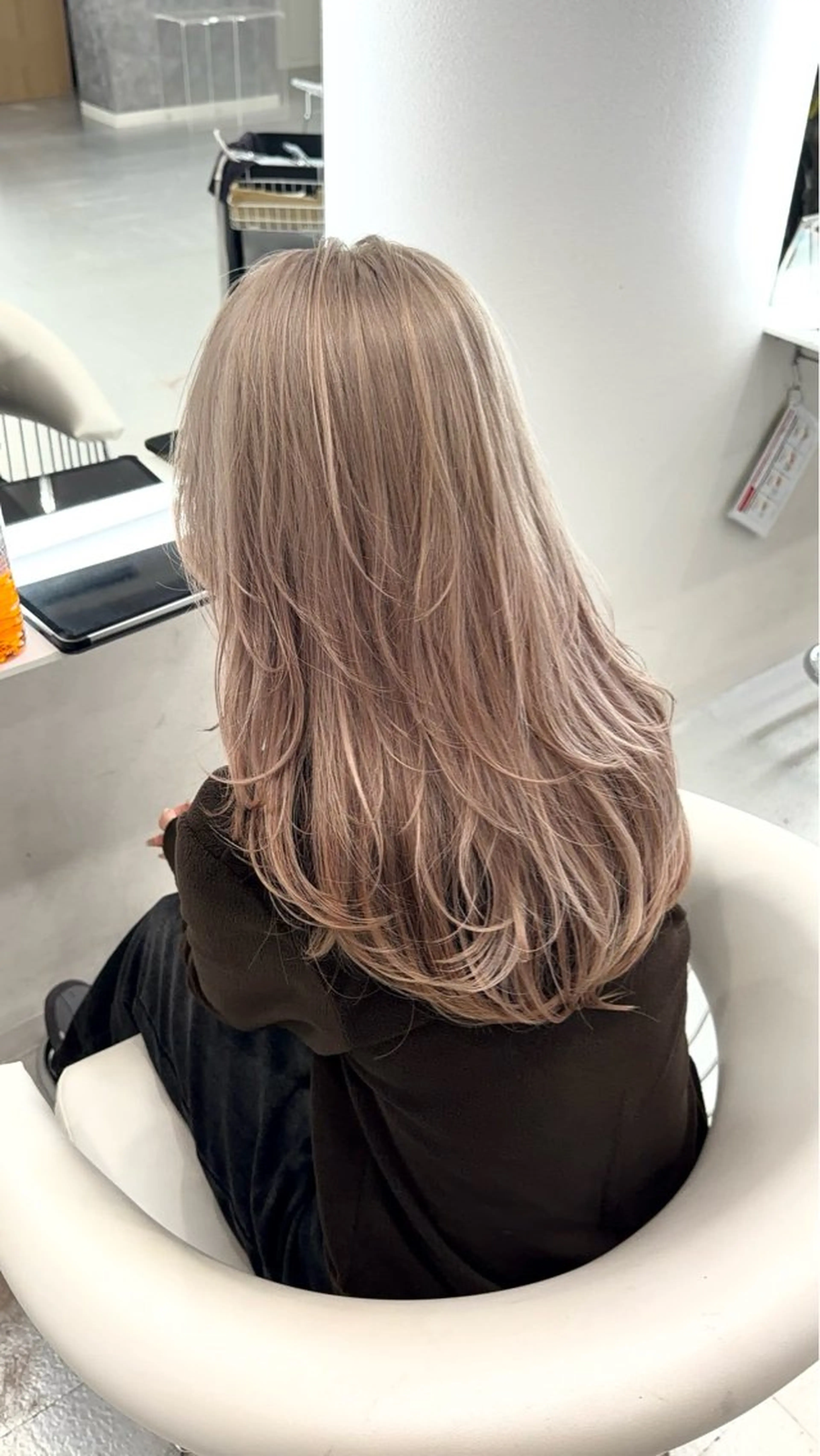 ロング Share .⋆𝜗𝜚はるかのヘアスタイル