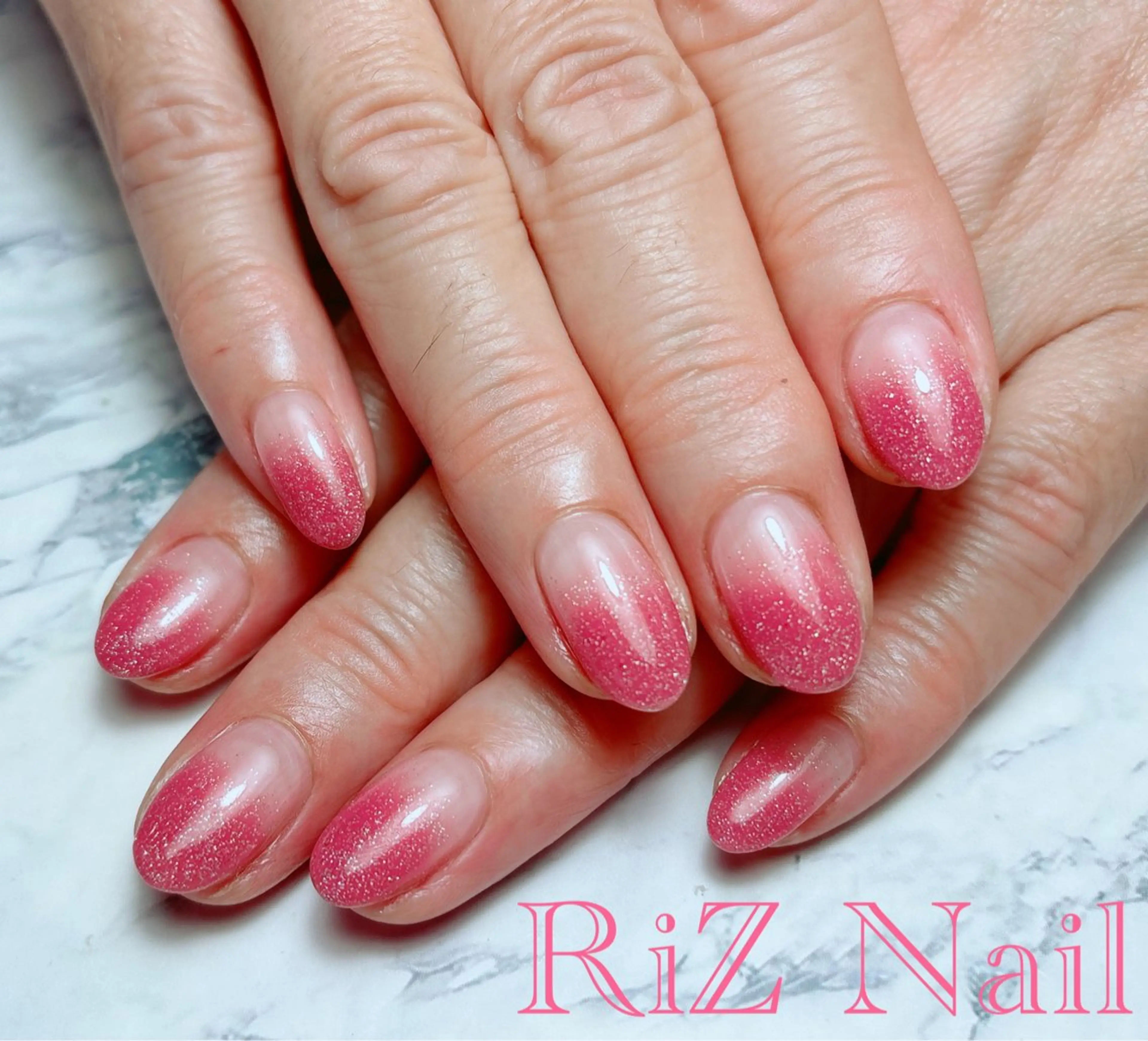 ネイル グラデーション ハンドネイル RiZ nail salonのネイルデザイン