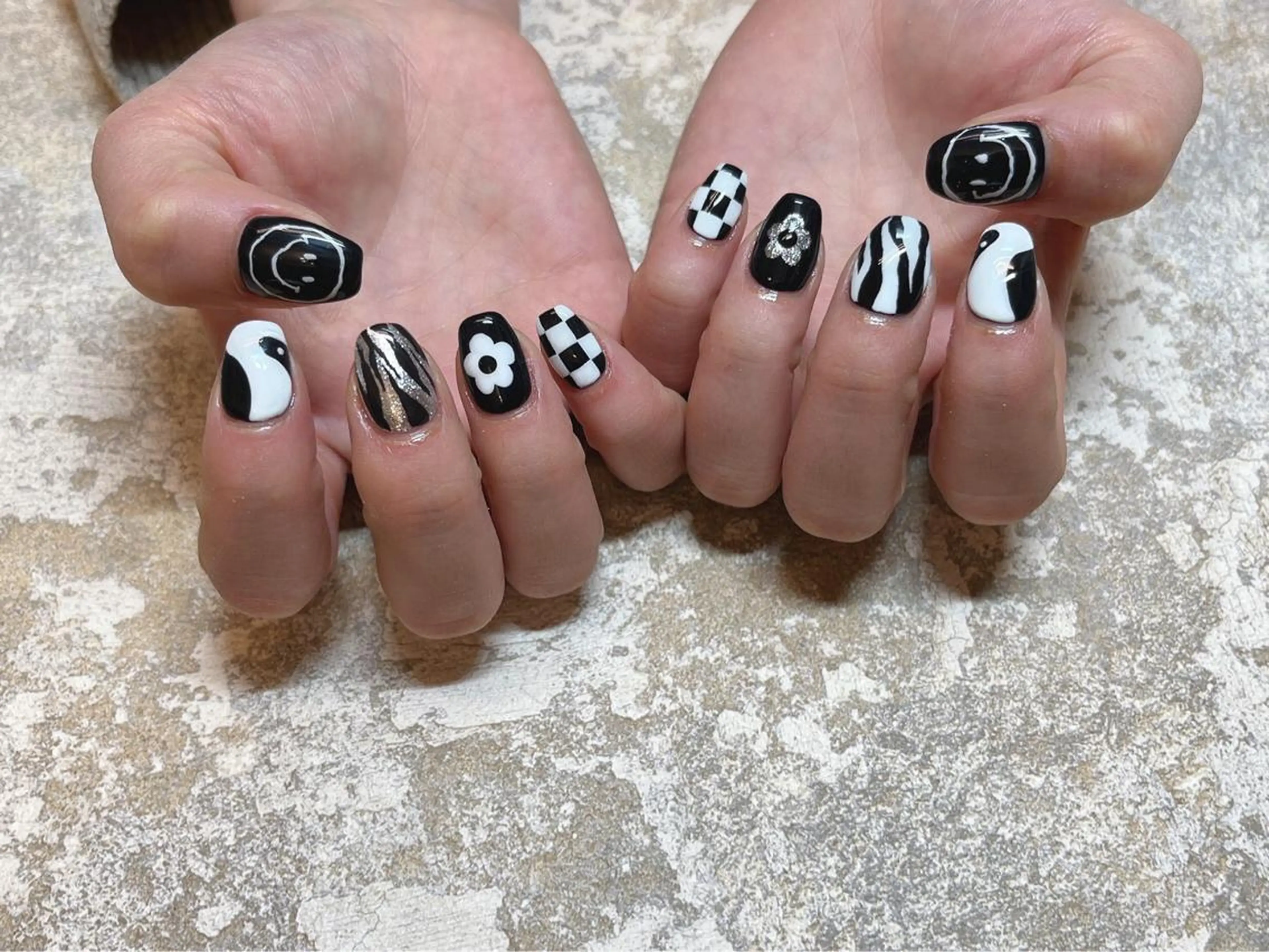 ネイル ハンドネイル LOVE NAIL 💕Sonoのネイルデザイン