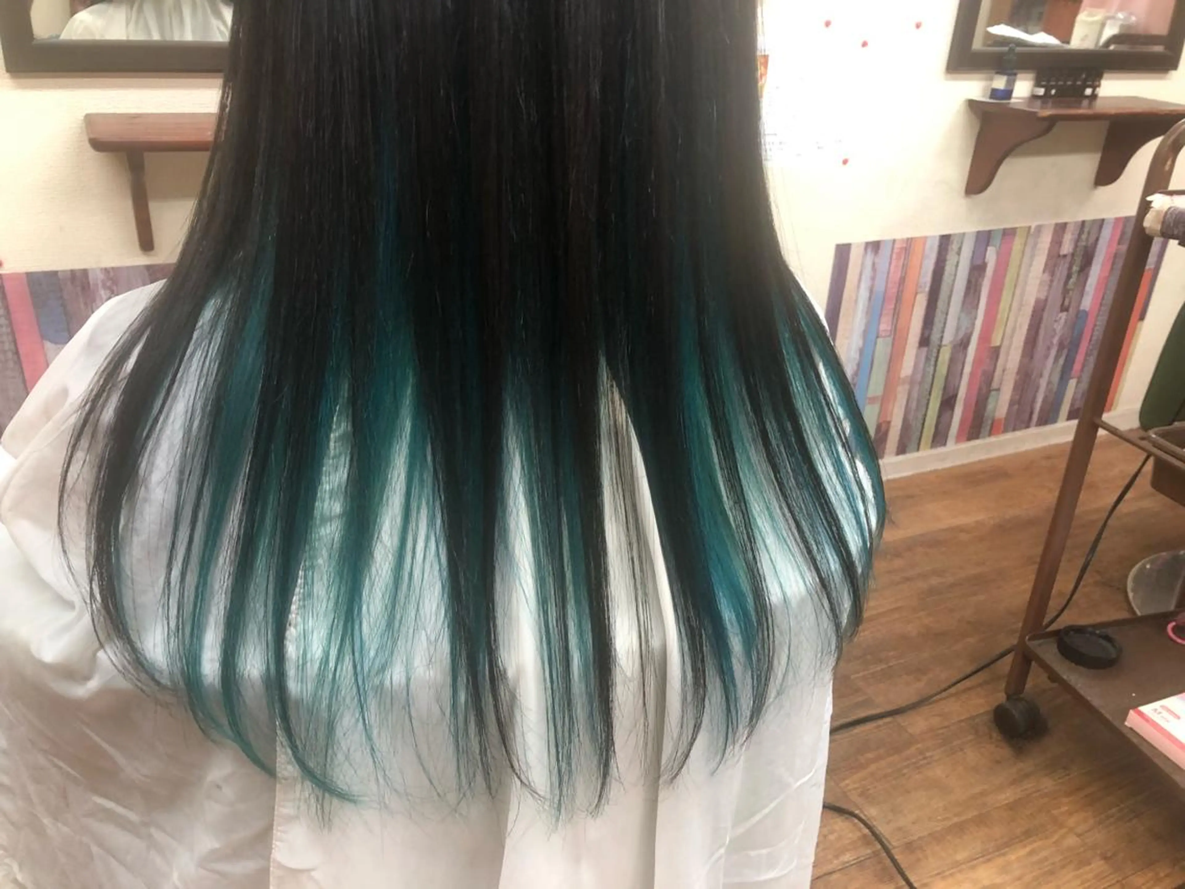 ショート カラー ブリーチ ヘアカラー トリートメント kou艶髪師色髪師 こう 艶髪師色髪師のヘアスタイル