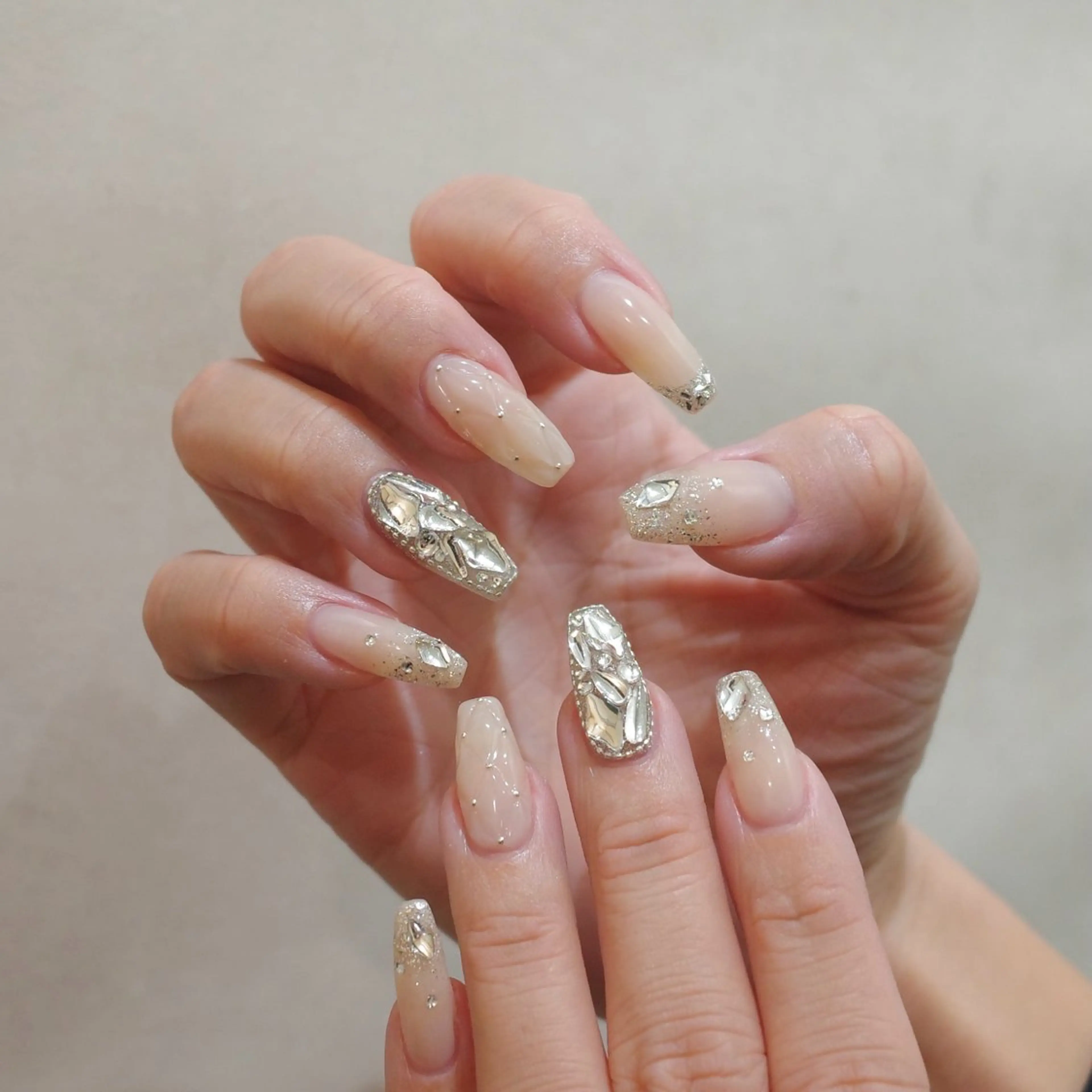 ネイル ハンドネイル reika .のネイルデザイン