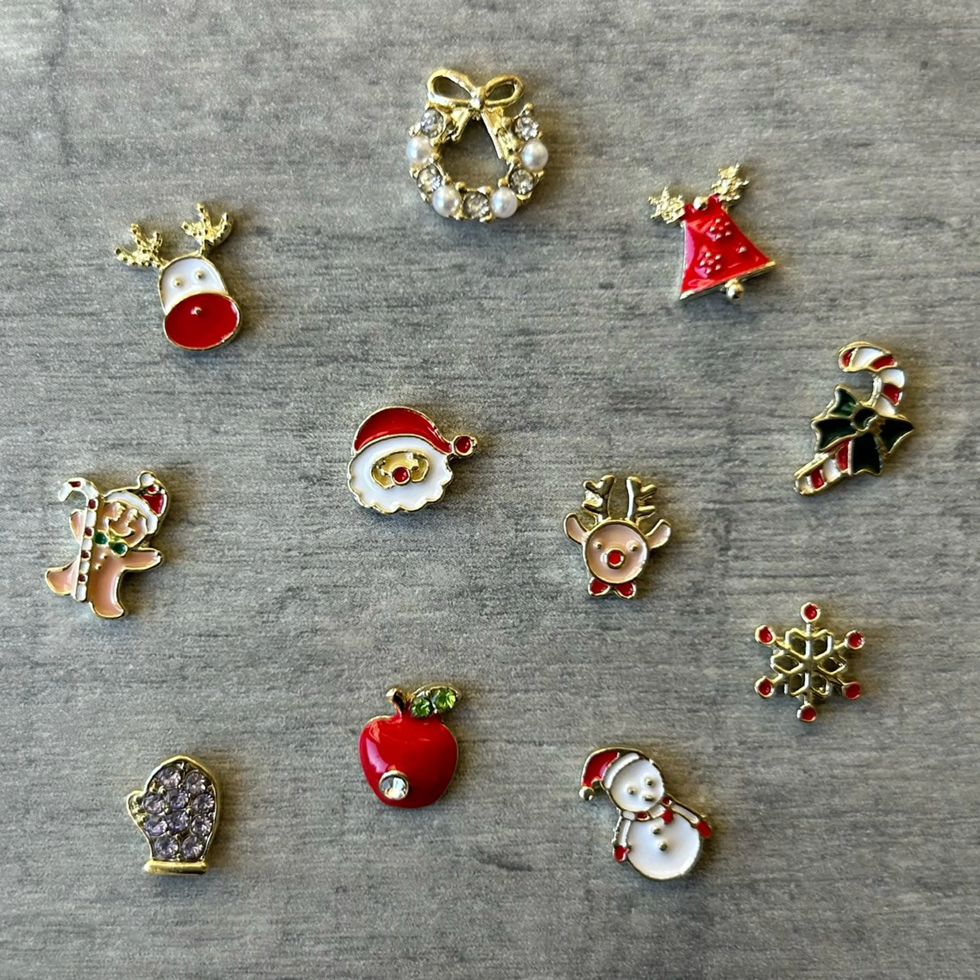 ネイル 冬ネイル クリスマス ユイットジョアーズ宇都宮所属・sato/ ユイットジョアーズのネイルデザイン