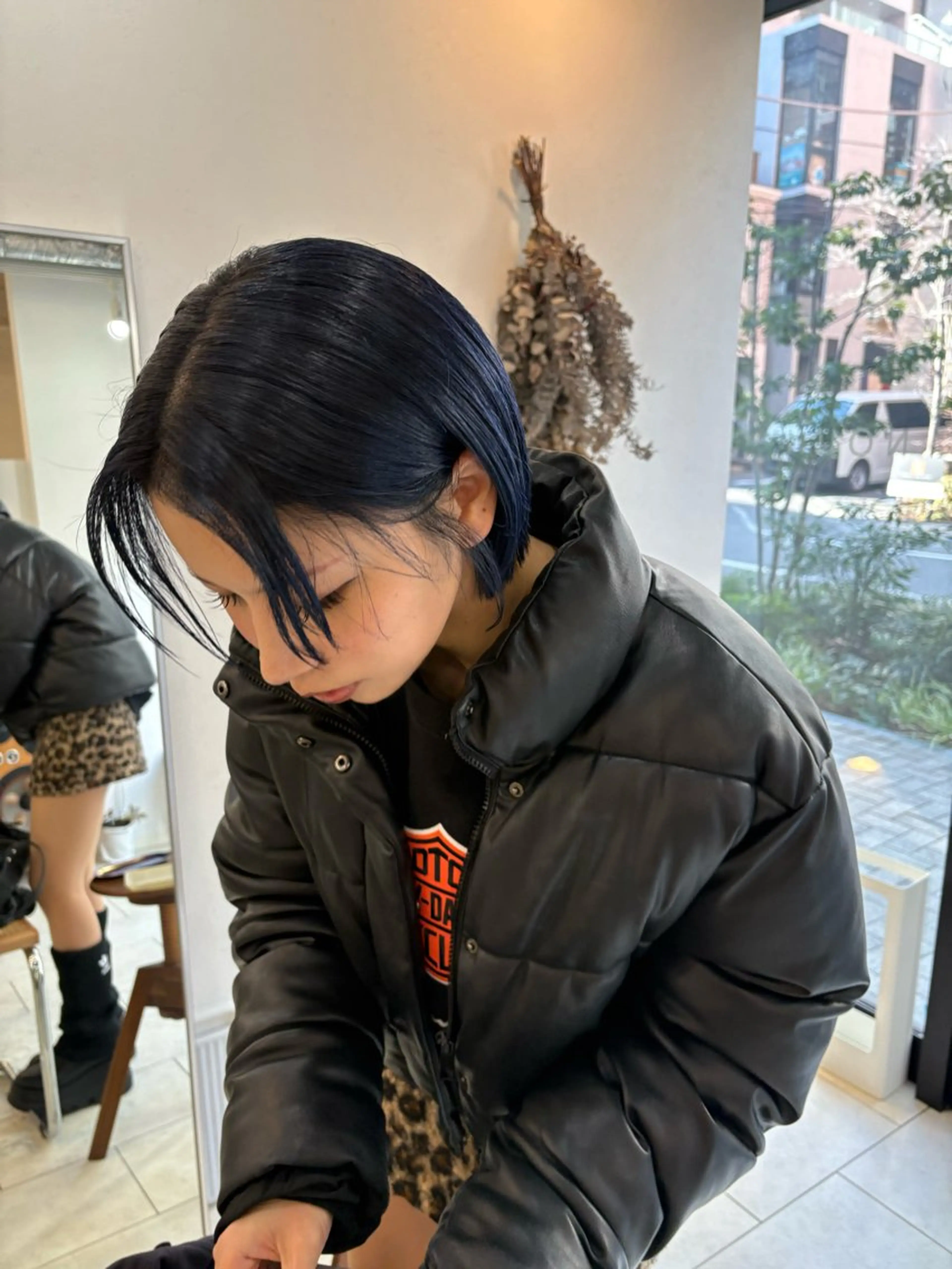 ショート カラー カット ヘアカラー NOUN所属・eri kinjoのヘアスタイル