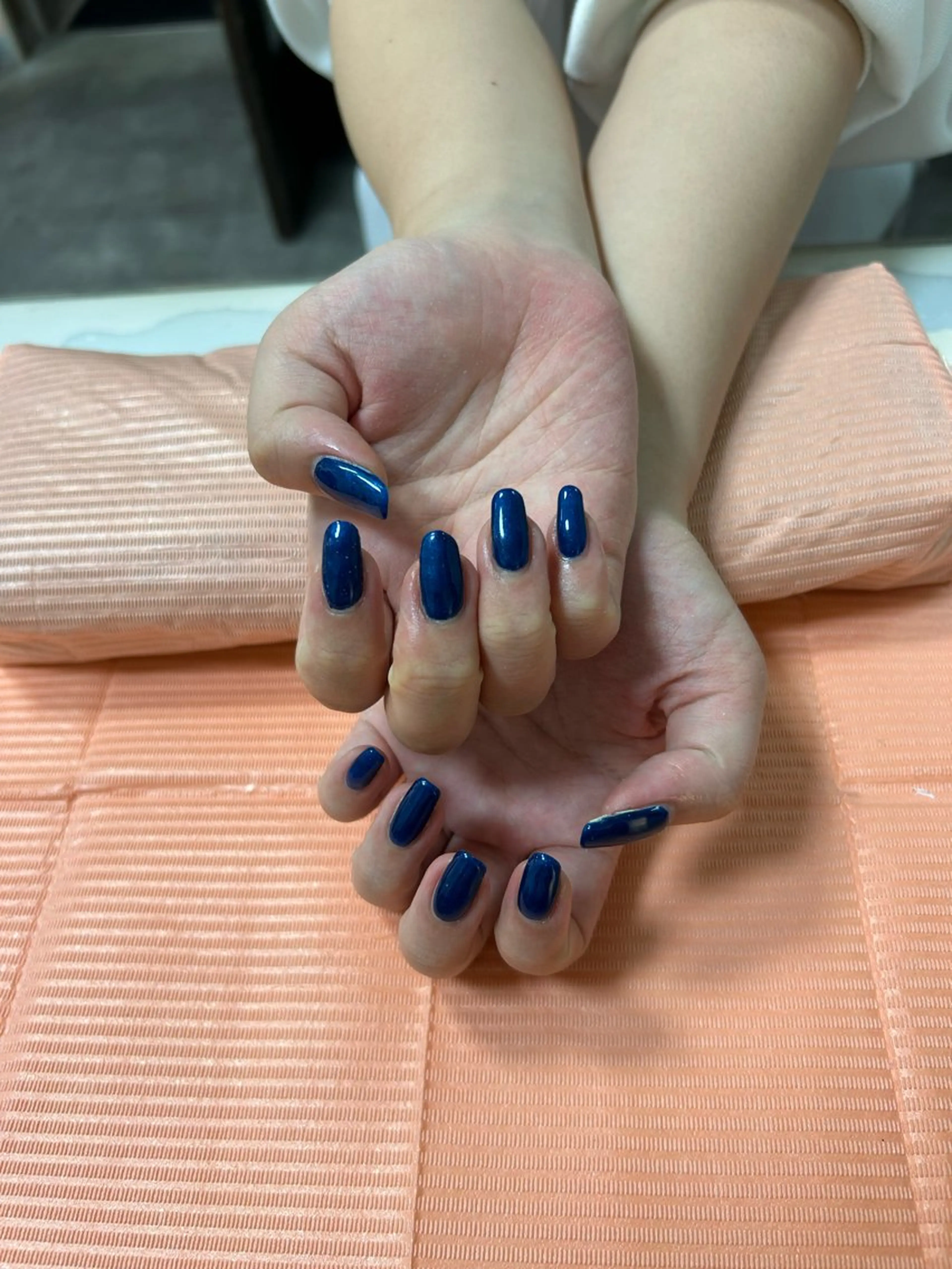 ネイル ネイビー Eyelash & nail Buena 高円寺店所属・新人ネイリスト yuaのネイルデザイン