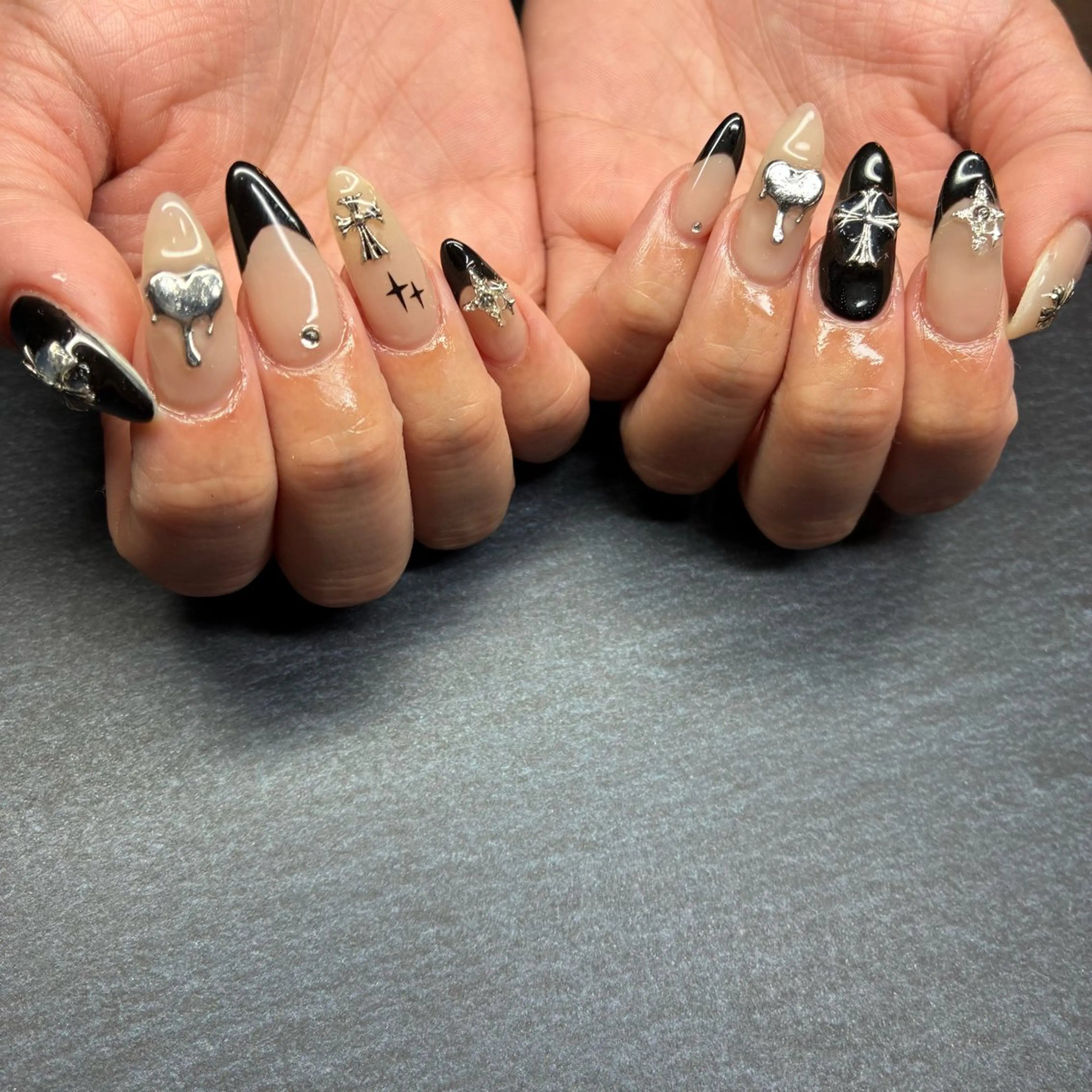 ネイル 369所属・🐕 369のネイルデザイン