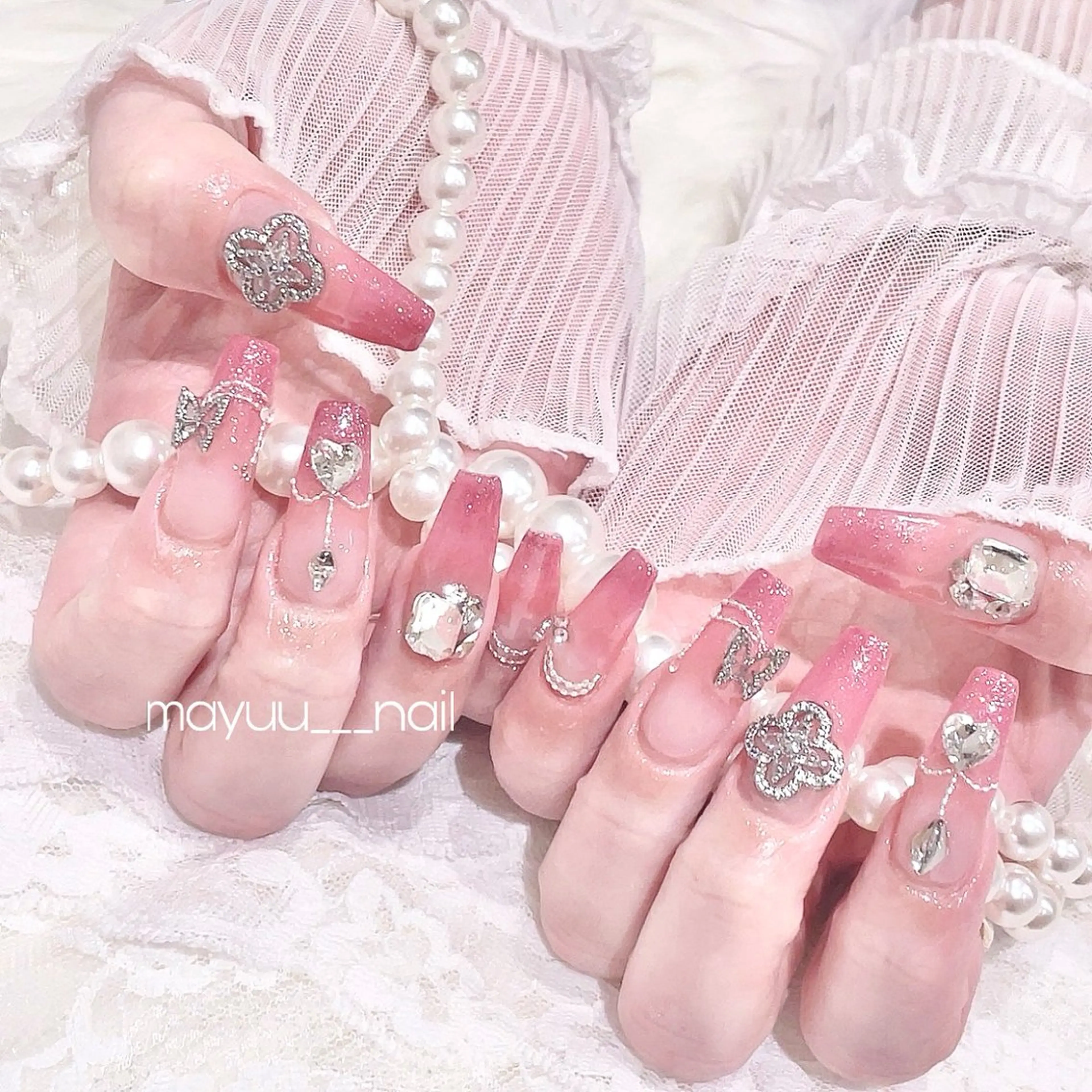 ネイル 🎀 Mayu 🎀痛ネイルのネイルデザイン