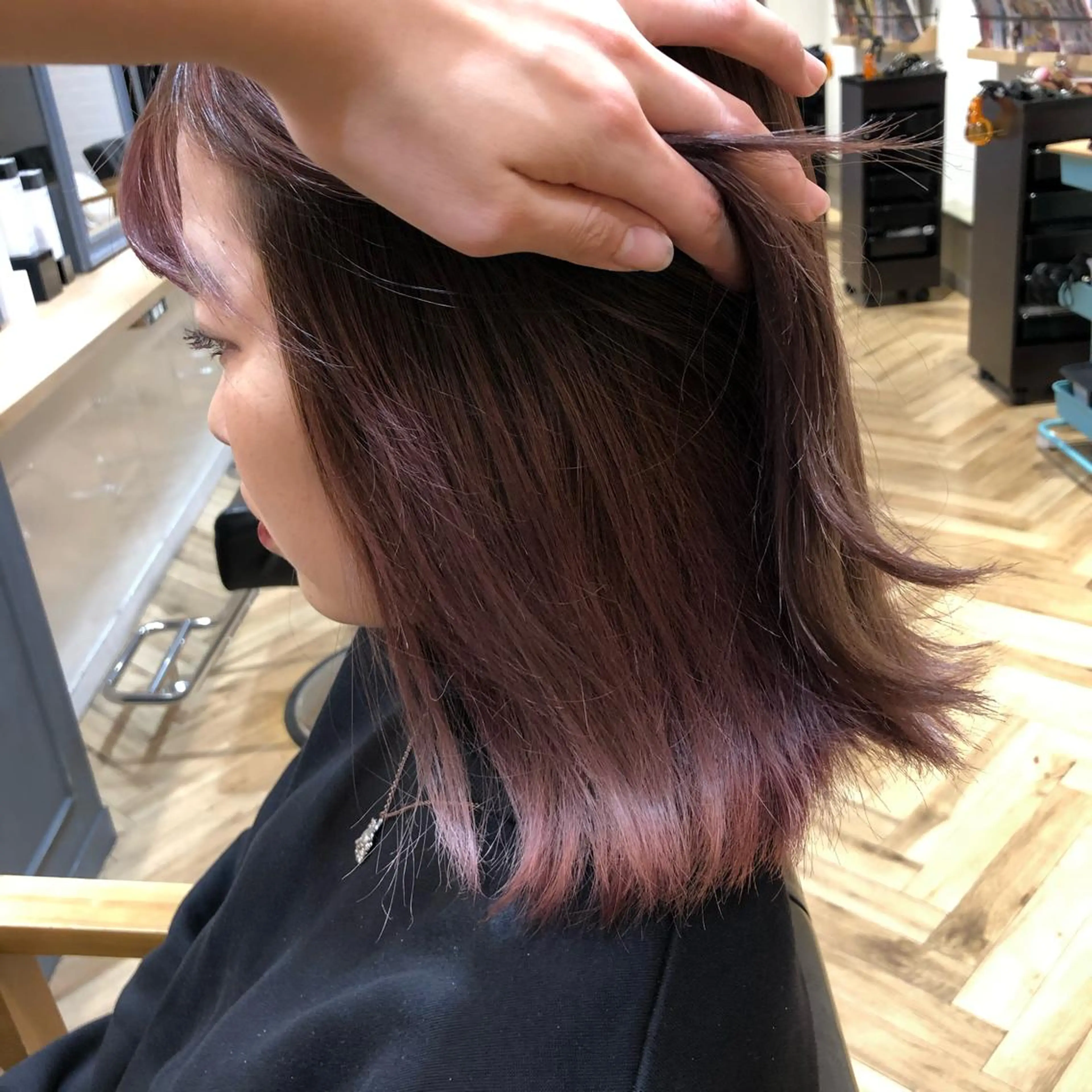 ミディアム 艶カラー/韓国顔周り 🎀mamiのヘアスタイル