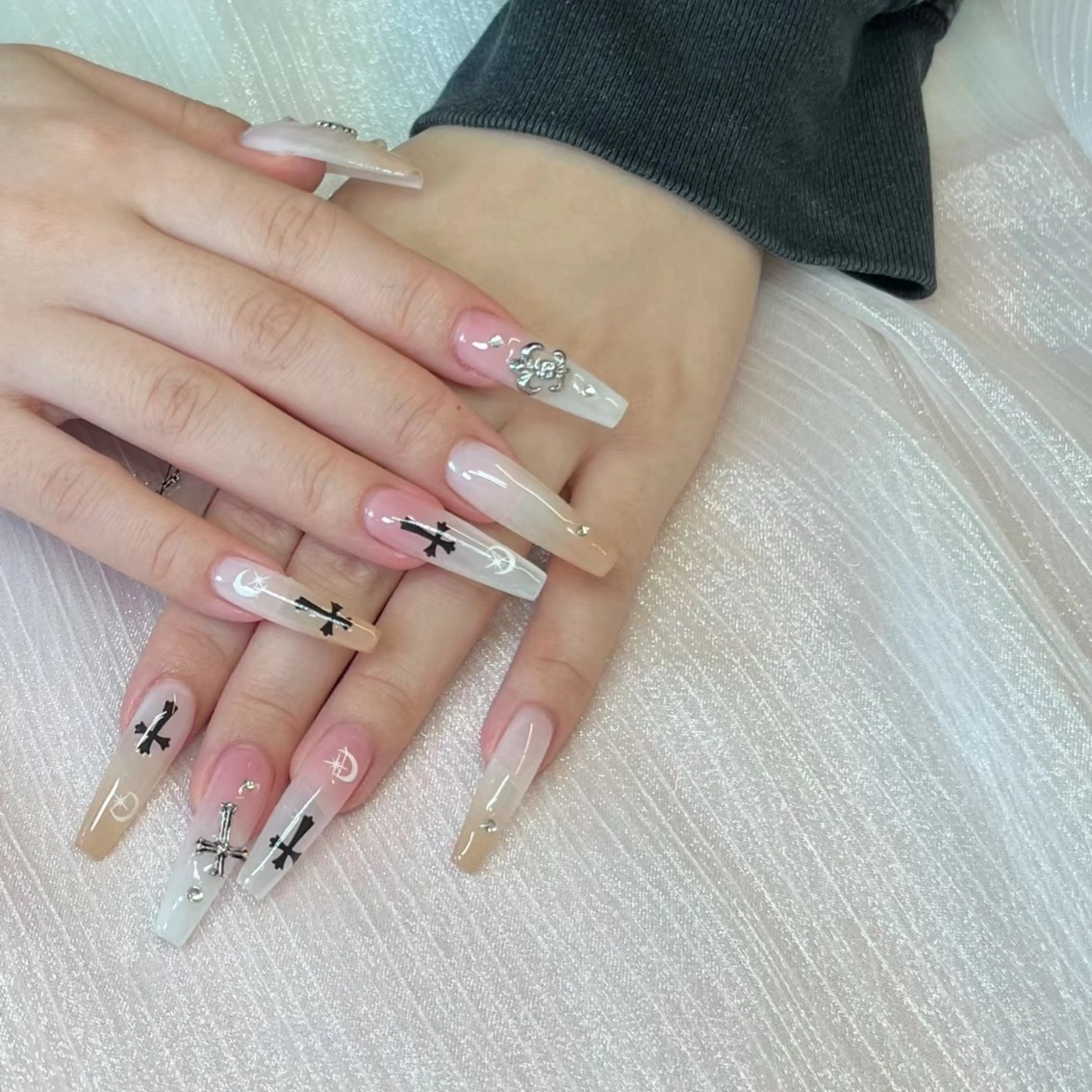 ネイル Miya🎀 nailのネイルデザイン