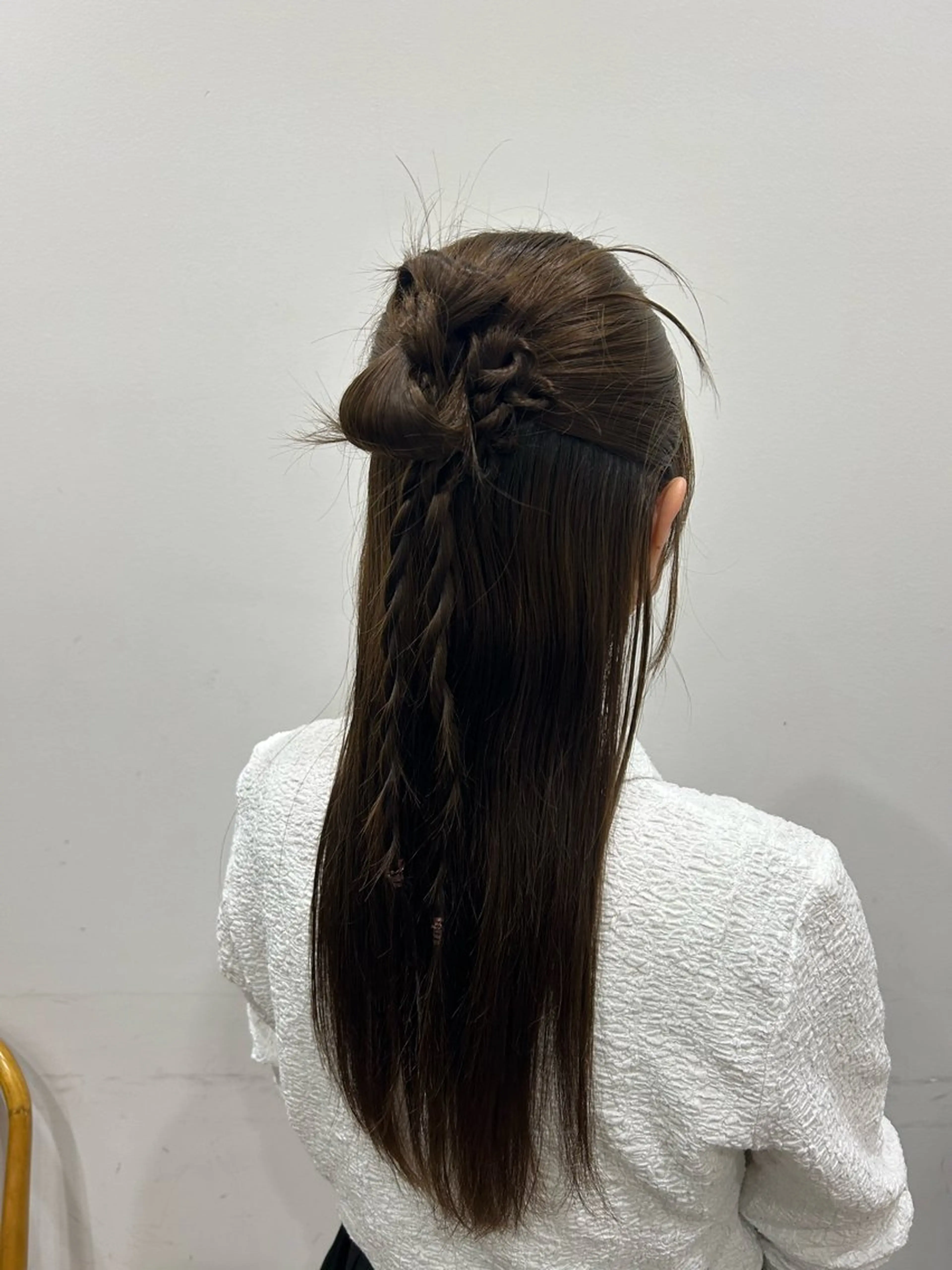 ヘアアレンジ ヘアセット 🎀大竹美侑／顔まわ りカット／レイヤーのヘアスタイル