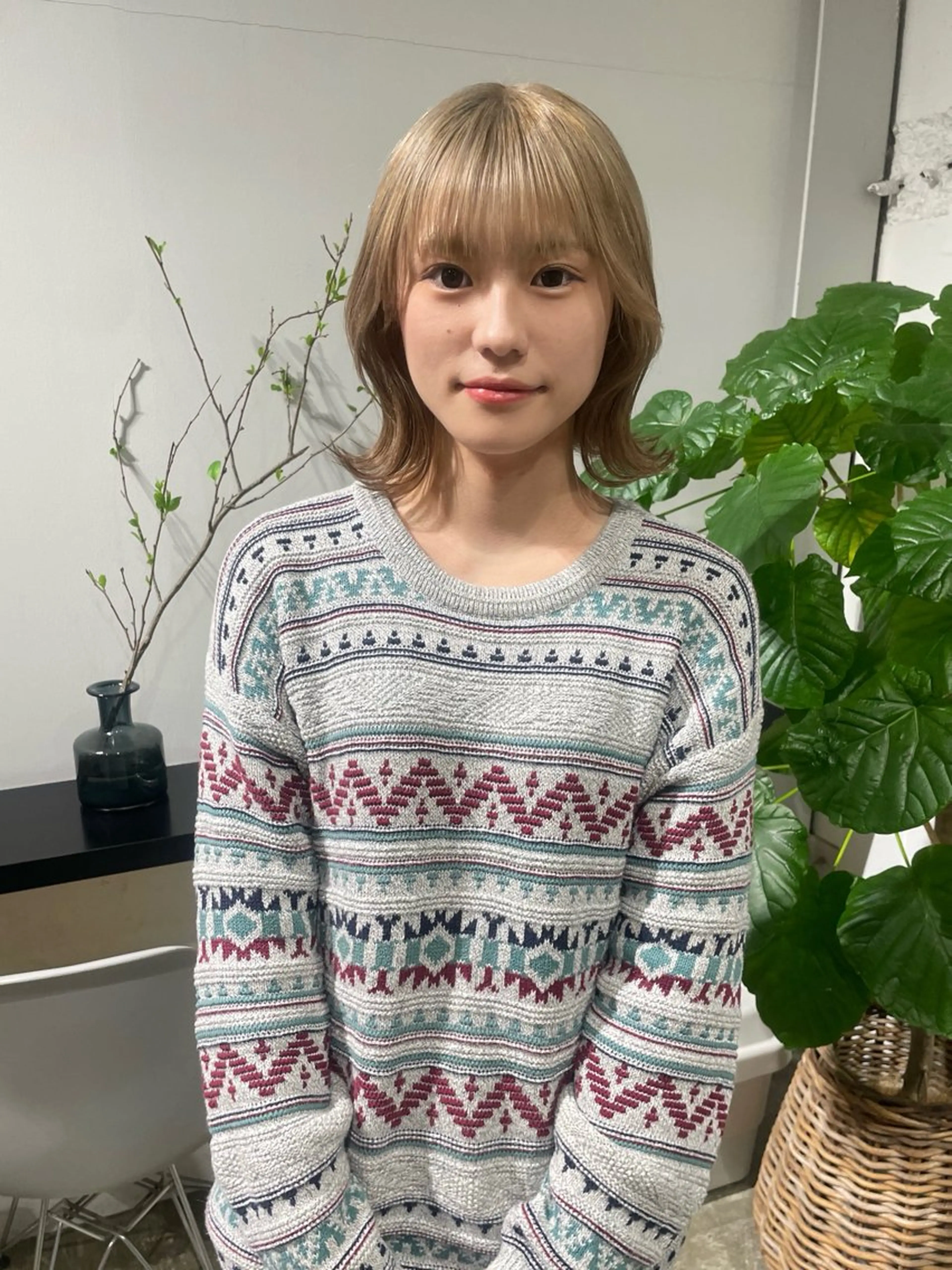 ミディアム カラー ウルフ/似合わせ レイヤー/RIHOのヘアスタイル