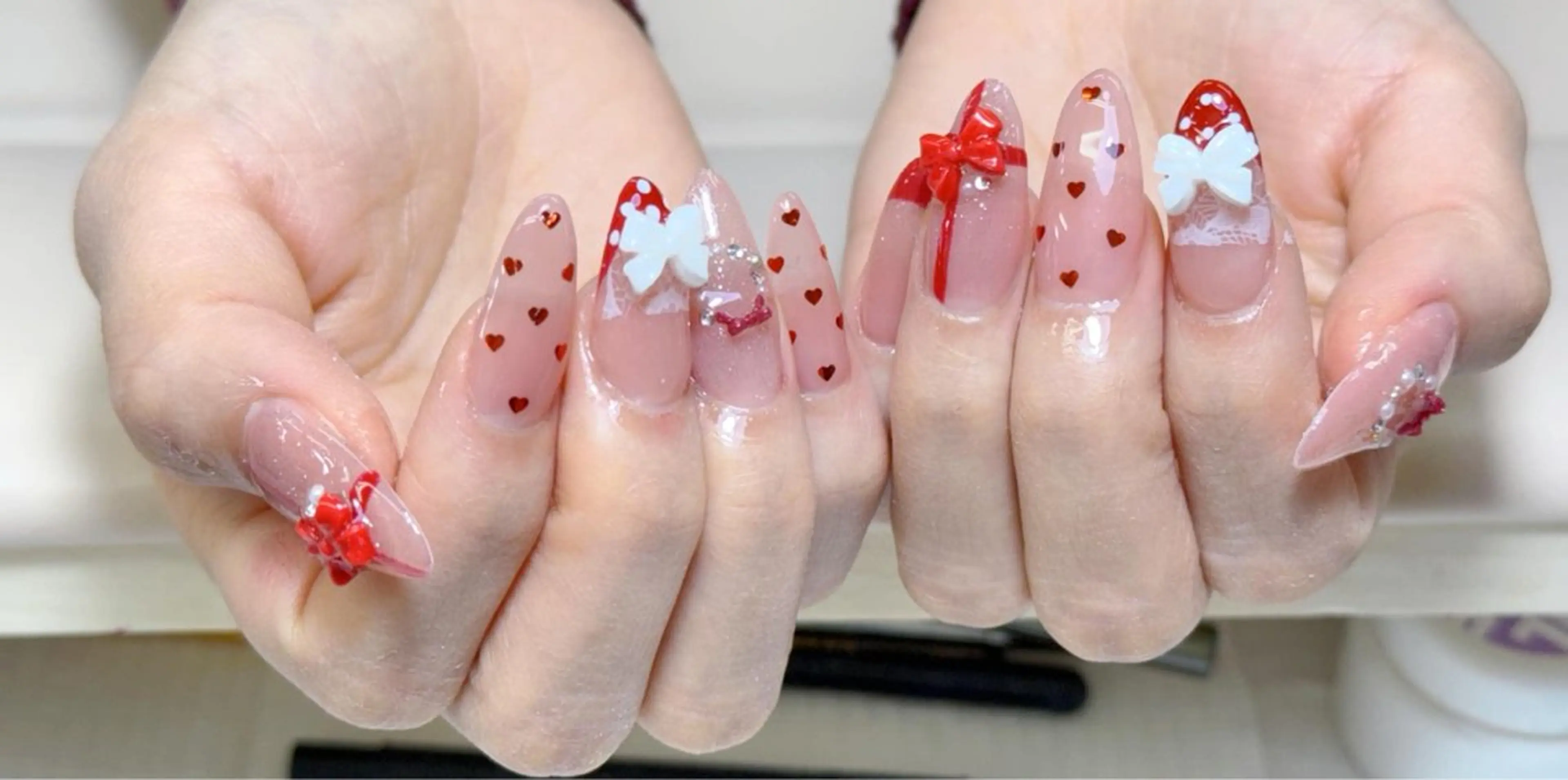 ネイル 小島 阿佑美のネイルデザイン