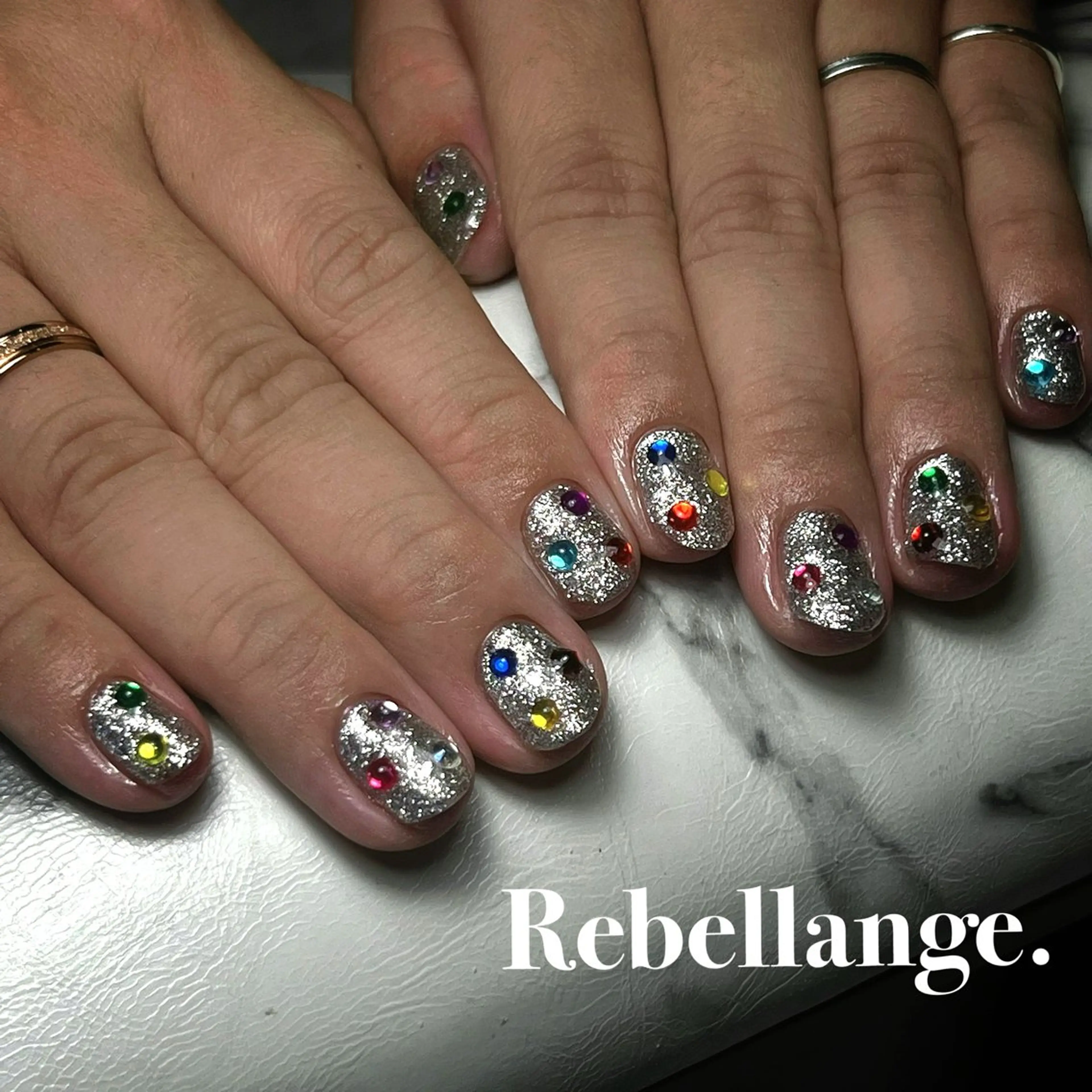 ネイル ハンドネイル Rebellange n.のネイルデザイン