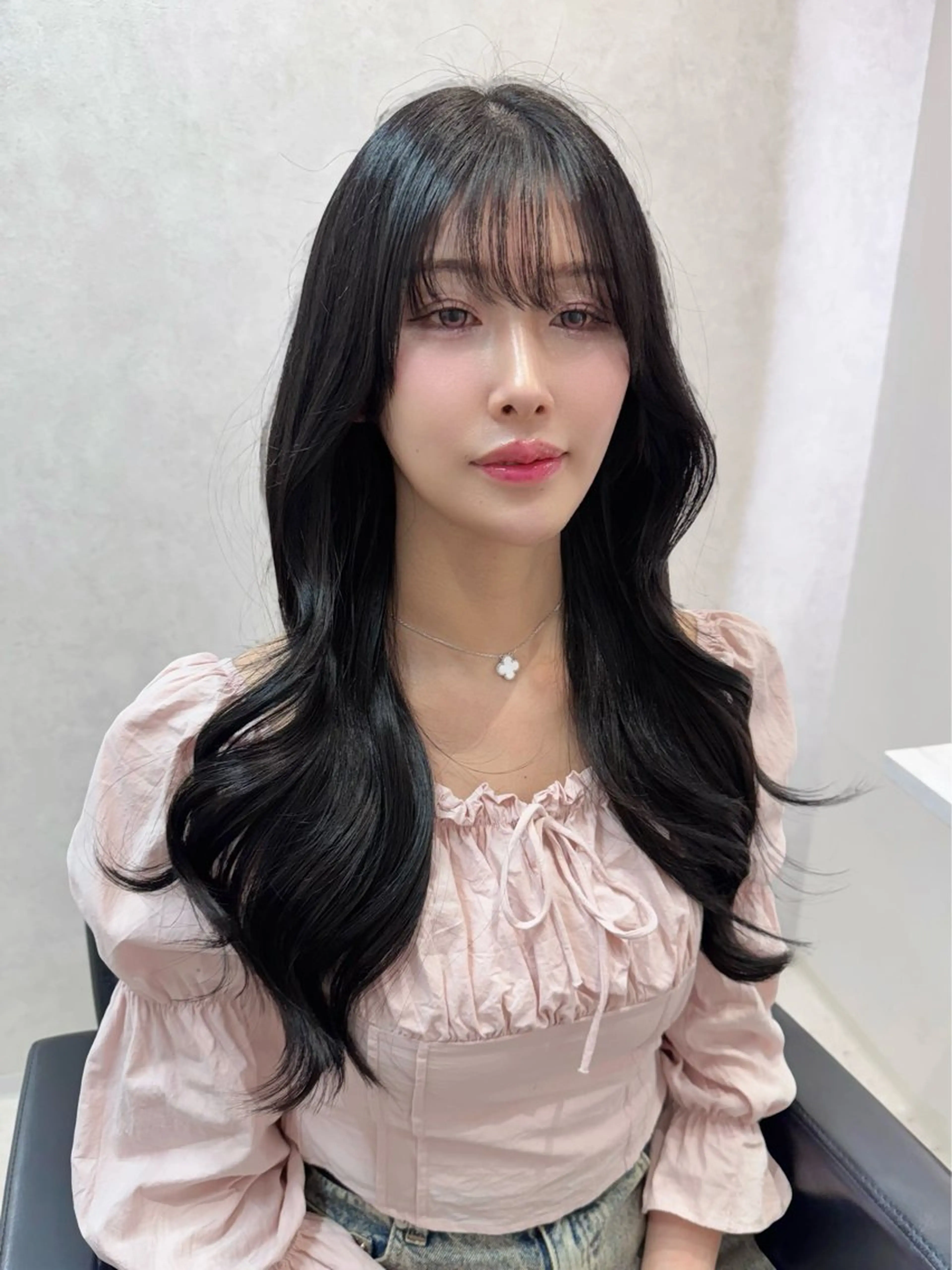 ロング カラー カット ヘアカラー トリートメント 《韓国レイヤー特化》 艶髪✨EMIのヘアスタイル