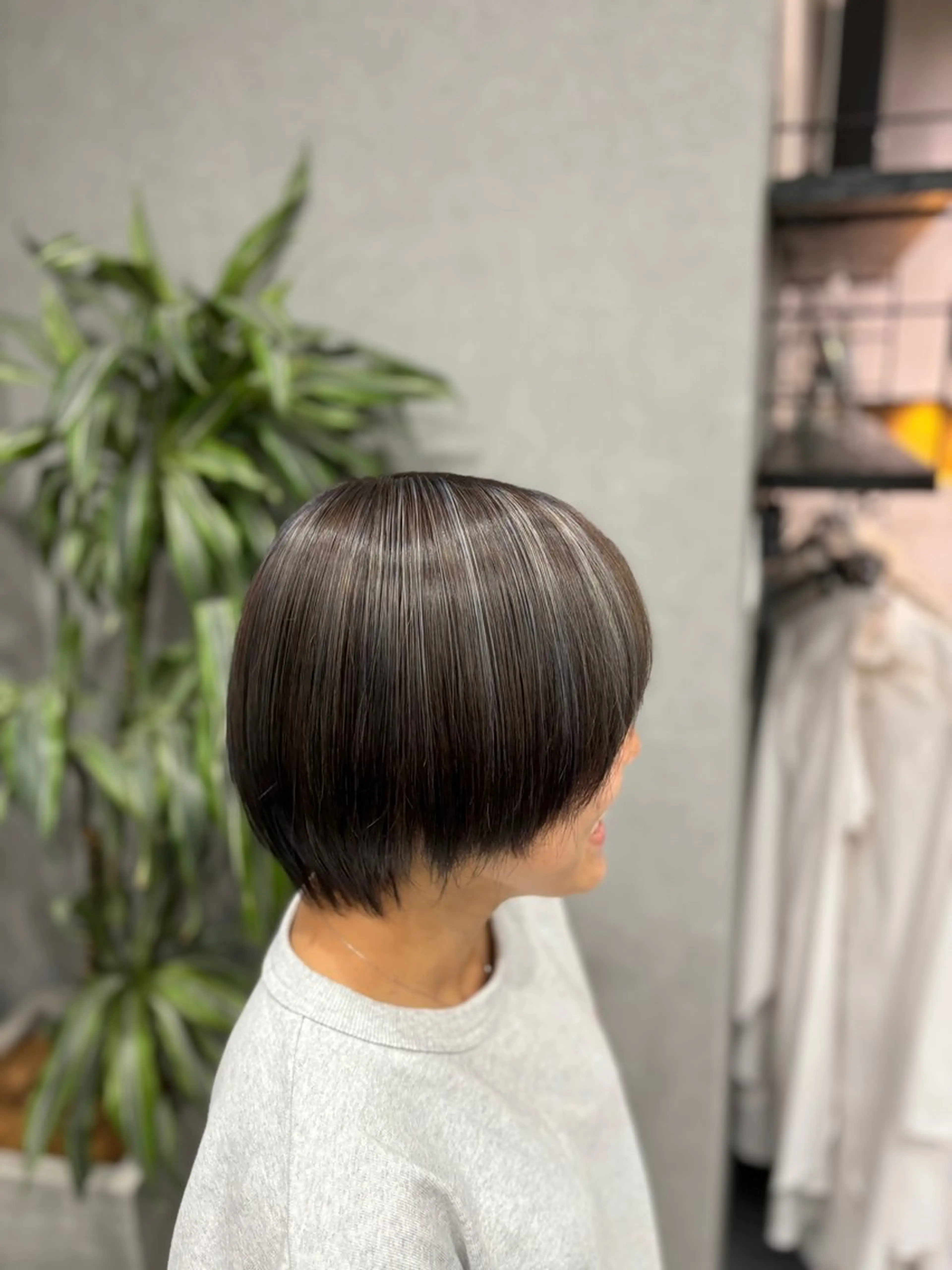 カラー 岩村 拓海のヘアスタイル