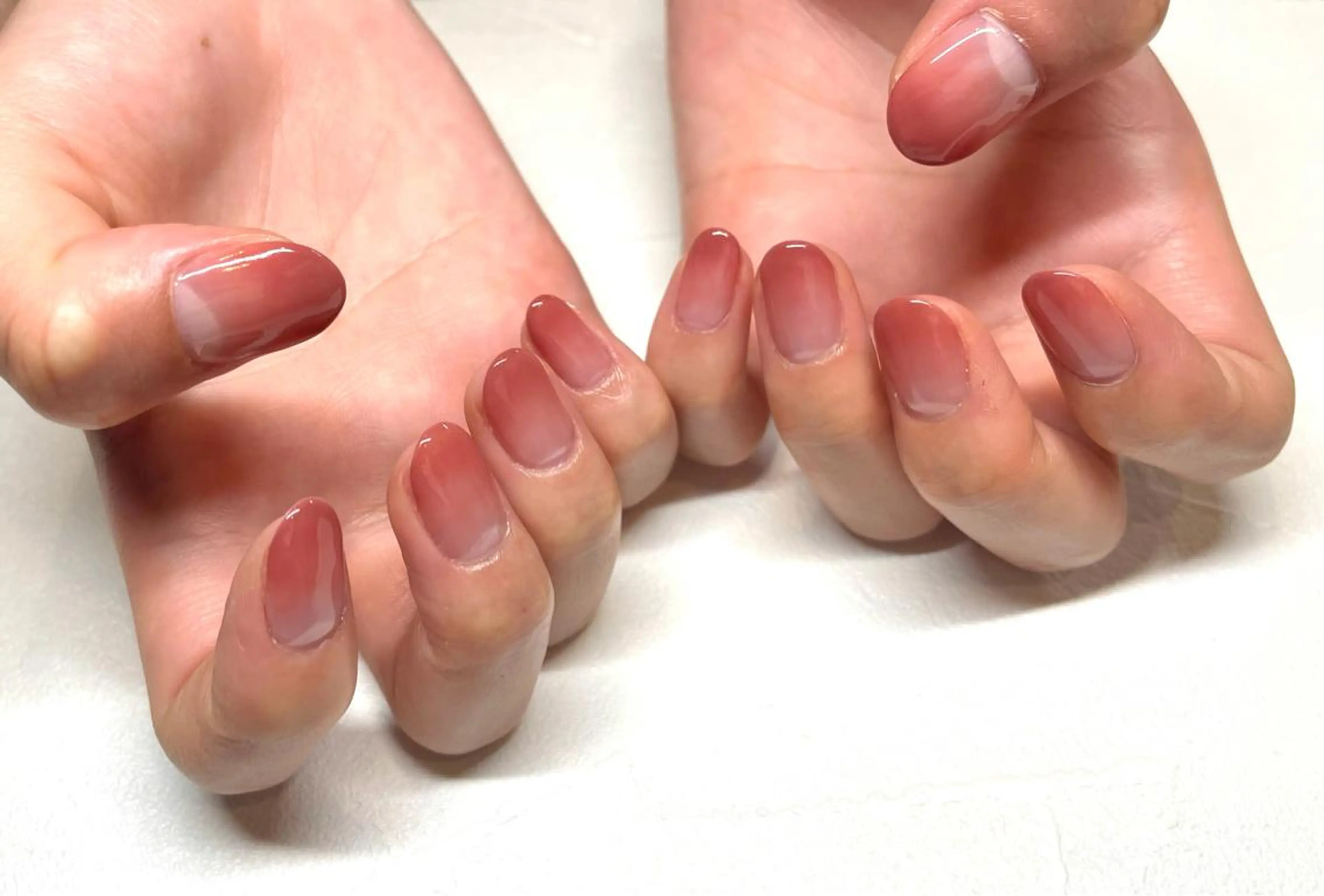 ネイル グラデーション ささき れいなのネイルデザイン