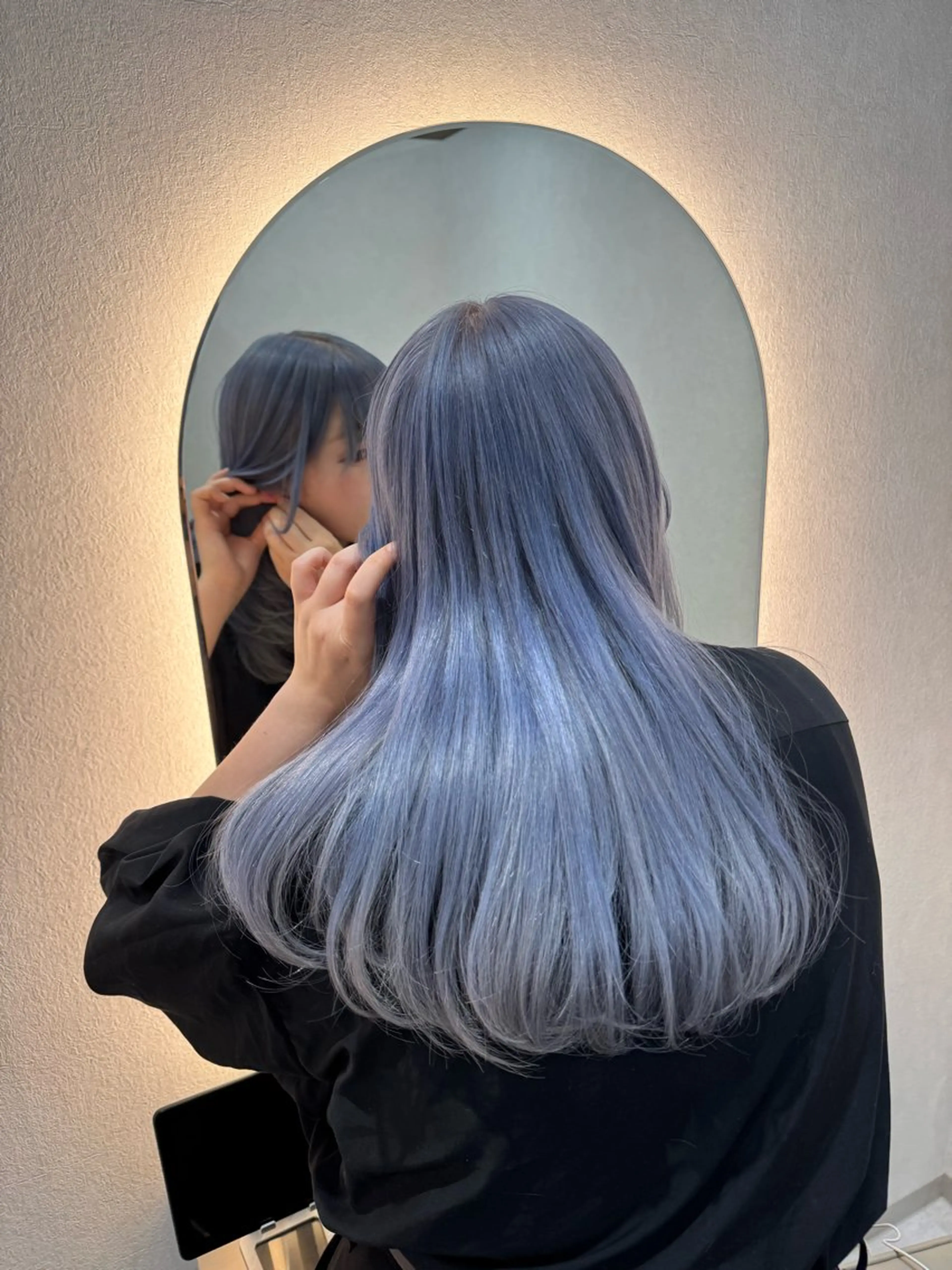 カラー ブリーチ ブルーカラー カット ヘアカラー トリートメント mahoメンズ/韓国 🦋ハイトーンのヘアスタイル