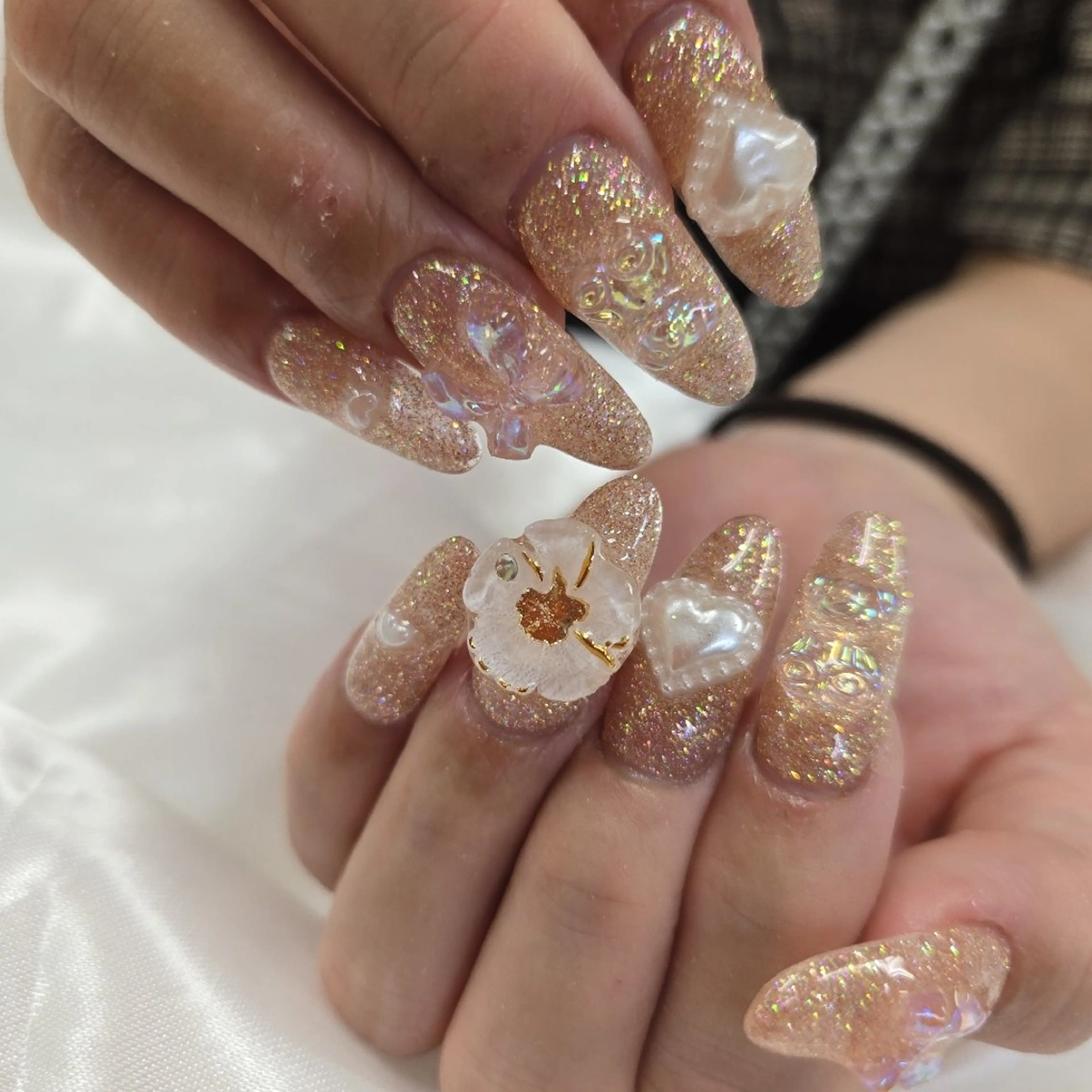 ネイル アートネイル オーロラネイル チークネイル ジェルネイル グラデーション ハンドネイル 河野ちえ (雑誌掲載サロン)のネイルデザイン