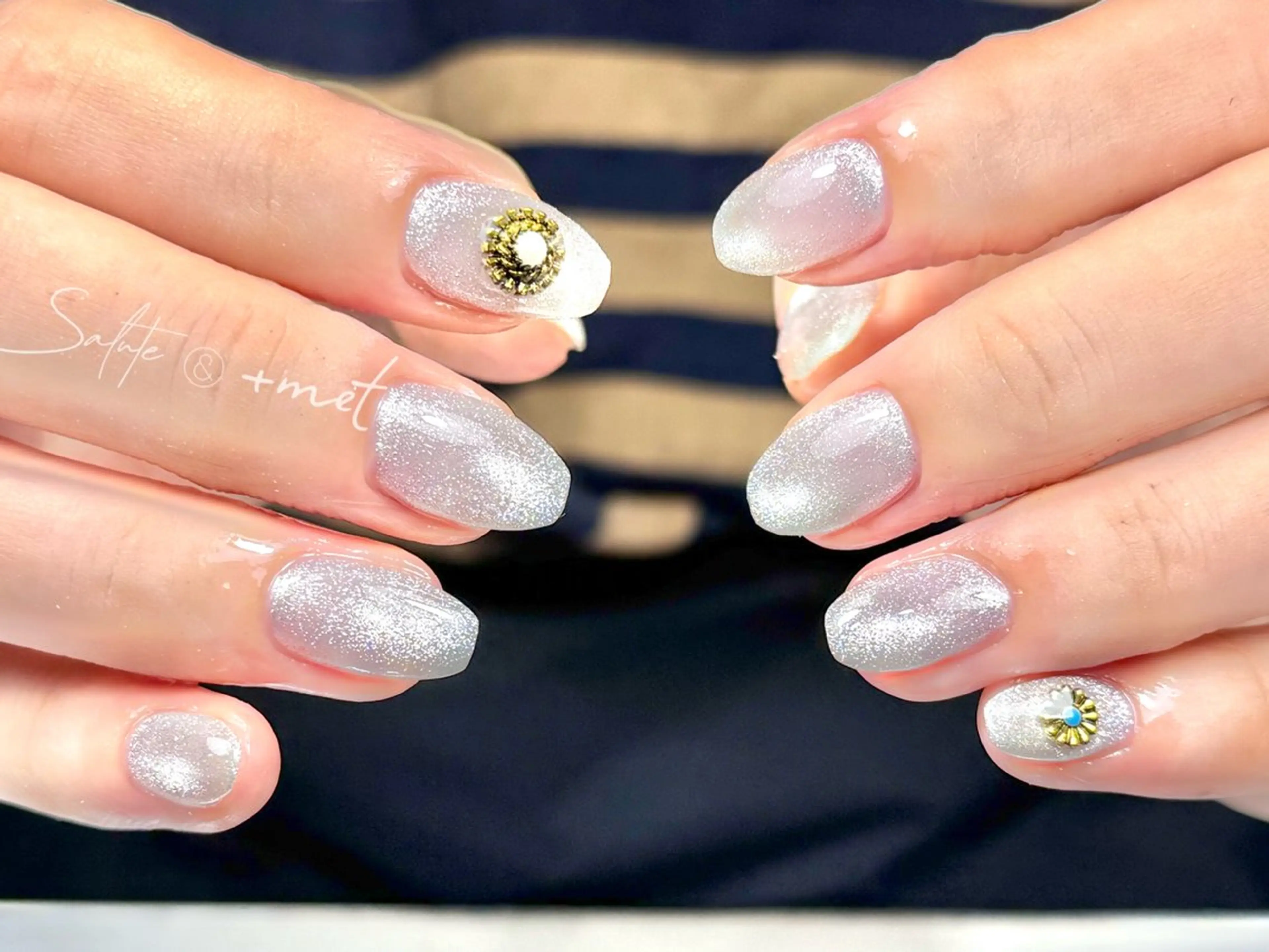 ネイル キラキラネイル マグネットネイル ニュアンスネイル オフィスネイル ワンカラーネイル Refine ネイリスト　坂本のネイルデザイン